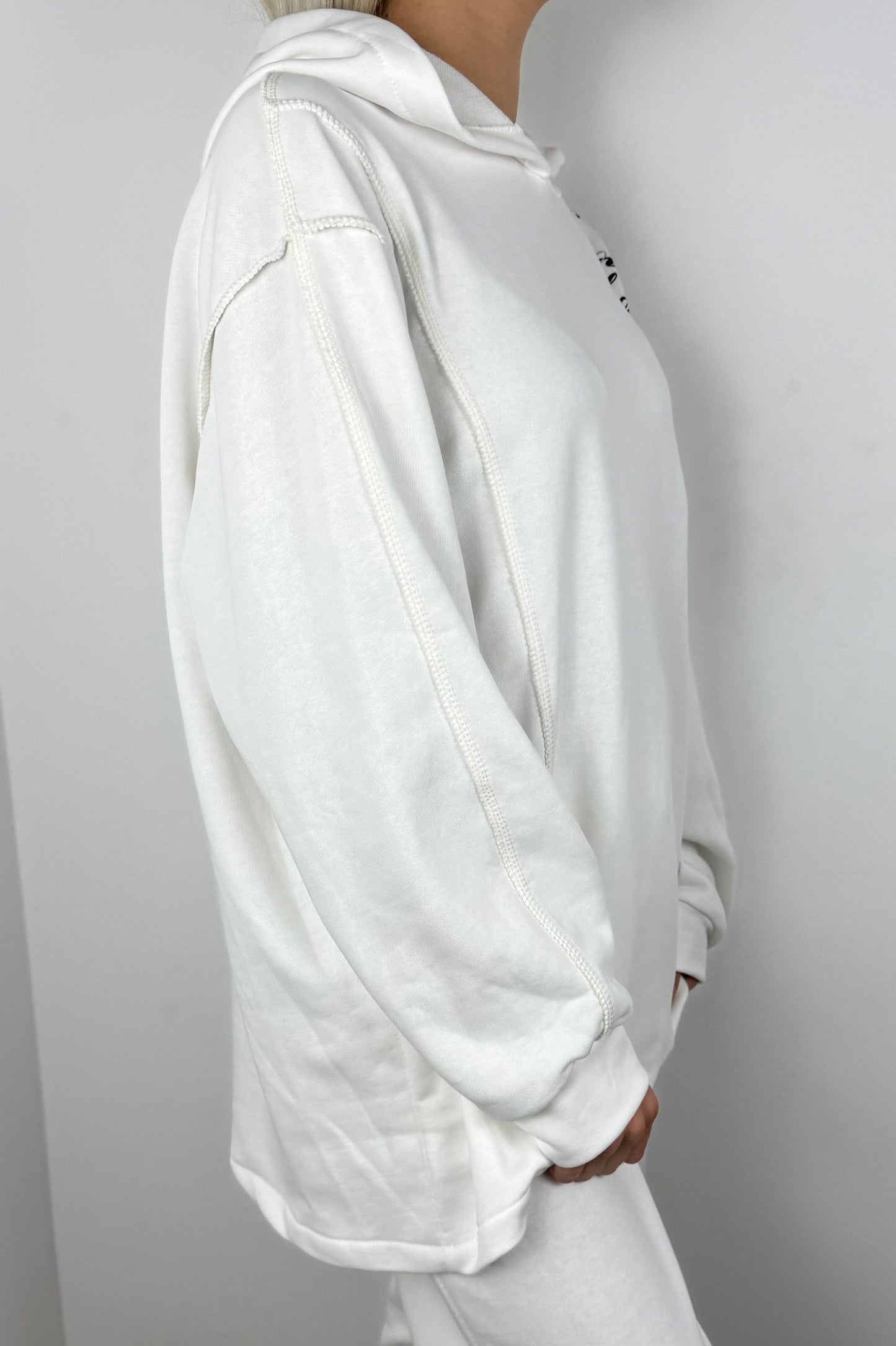 Asymmetrischer Hoodie mit Zipper –weiß