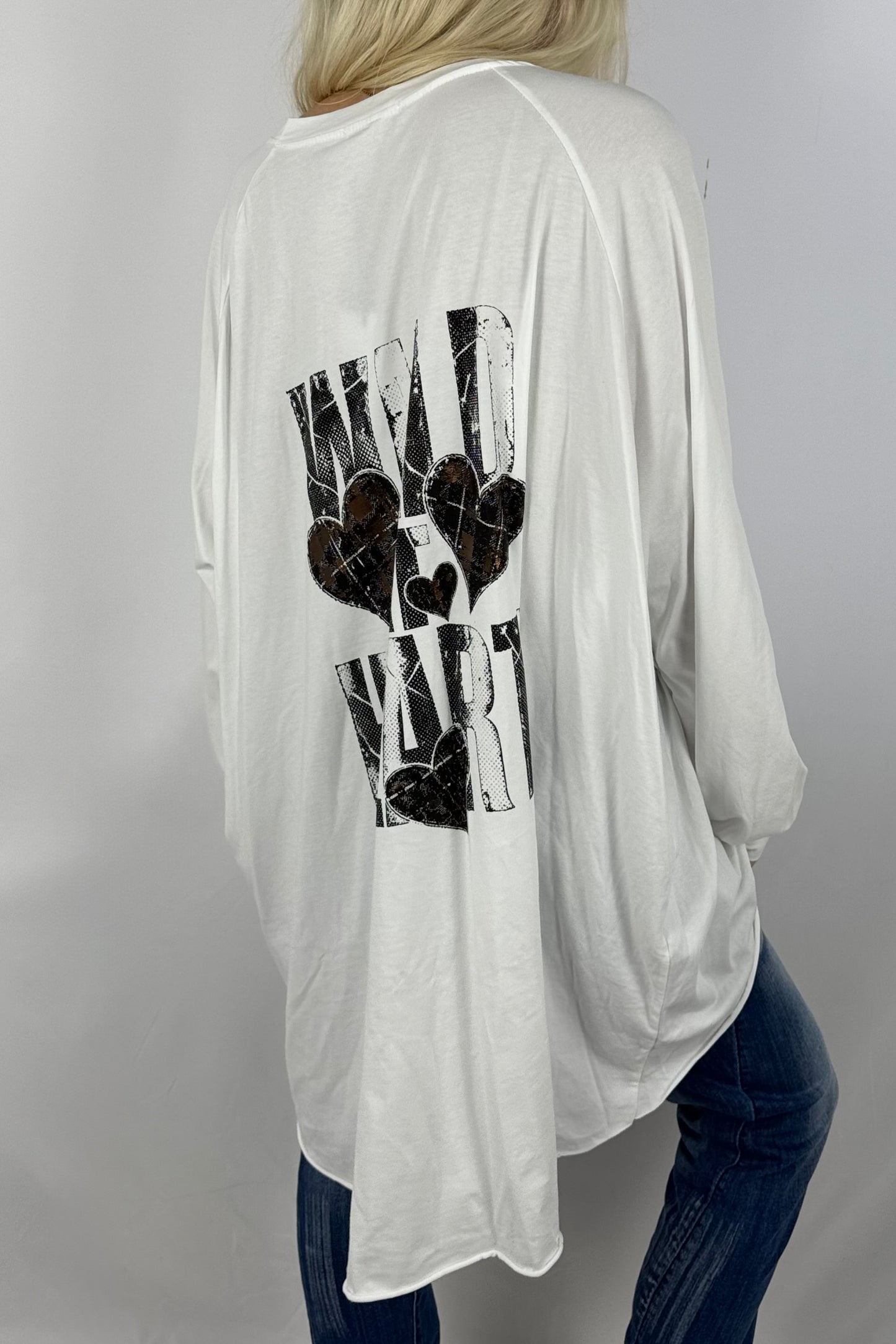 Oversize Longshirt „Wild at Heart“-Weiß
