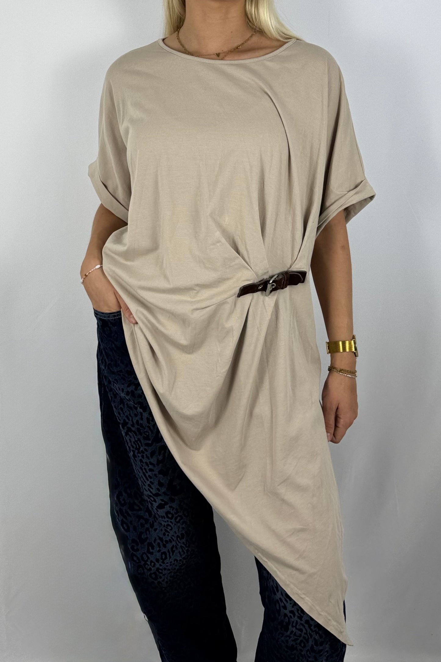 Damen Longshirt mit Schnalle – Oversize-Beige