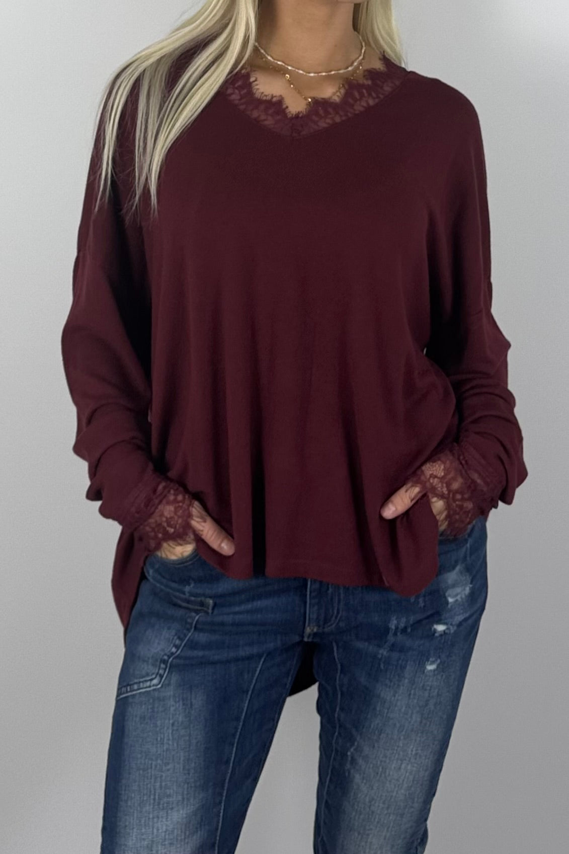 Damen Oversize Shirt mit Spitzen-Details –Bordeaux