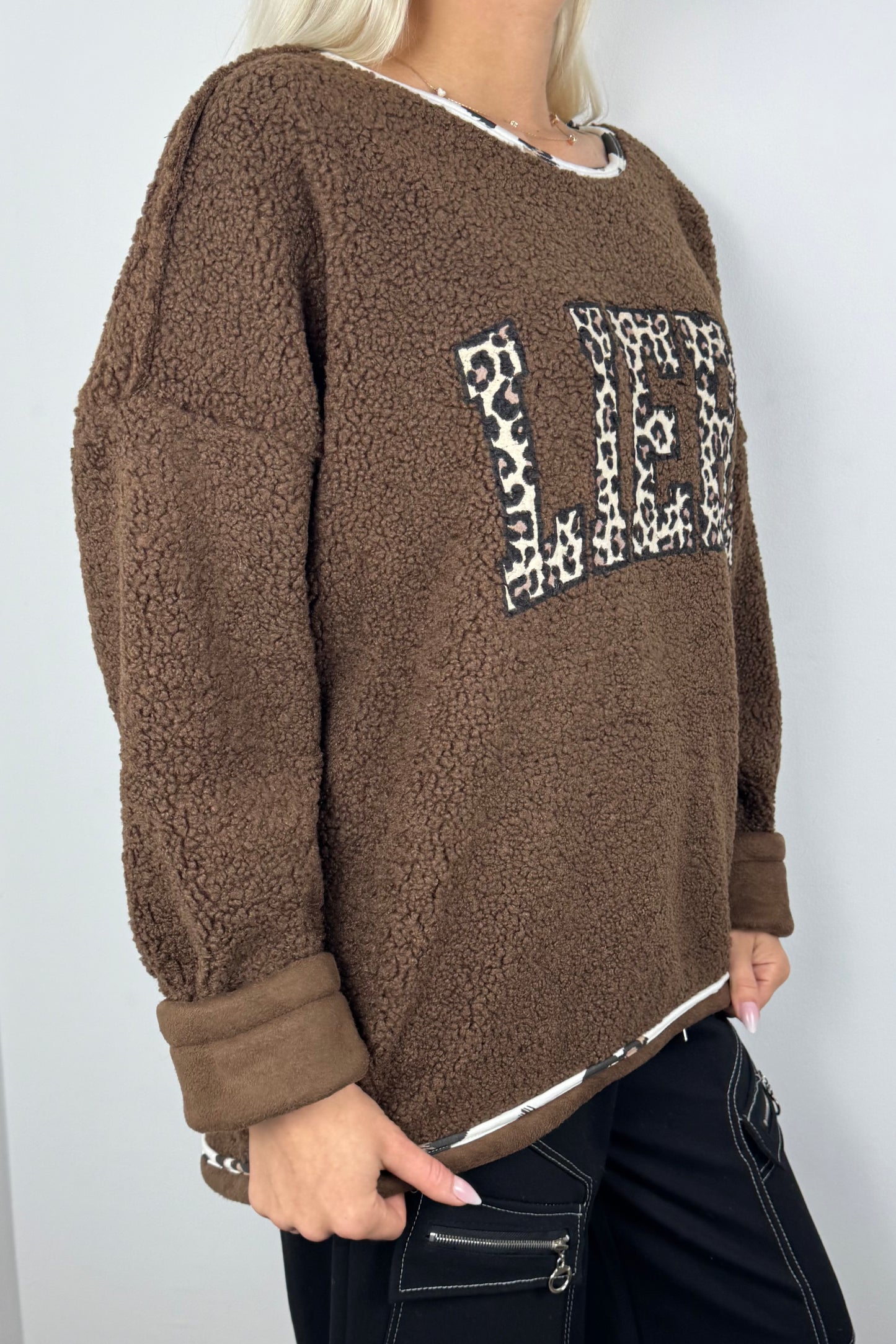 Oversize Teddy Pullover „LIEBE“ –Choco