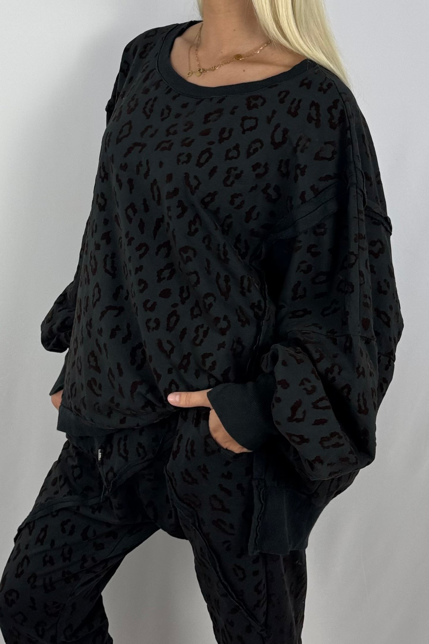 Damen Leo Sweatshirt – Oversize-Schwarz