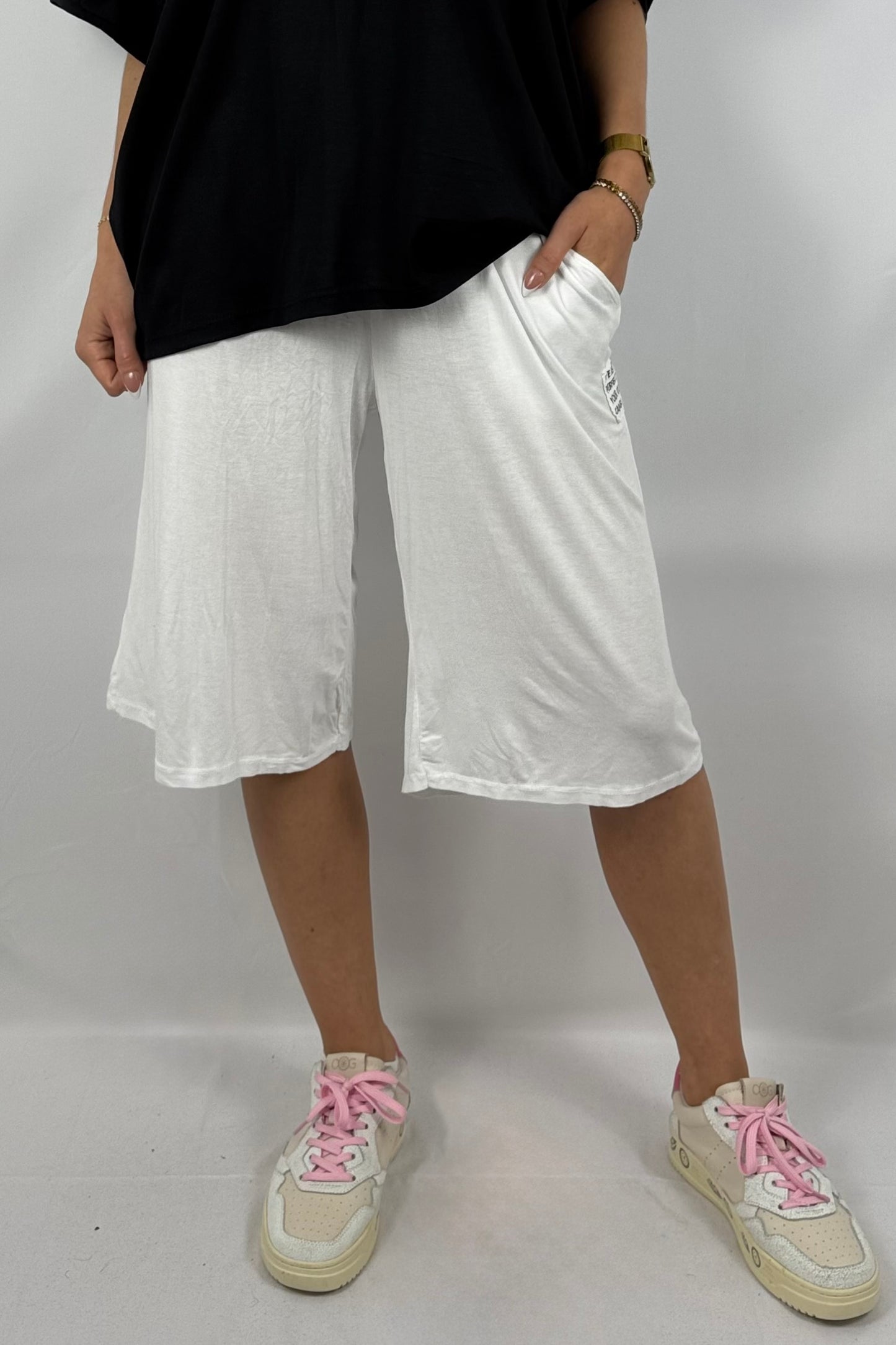 Jersey-Shorts mit Statement-Tasche-Weiß