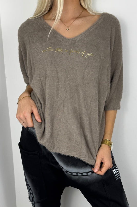 Shirt mit V-Ausschnitt und Stickerei –Mud