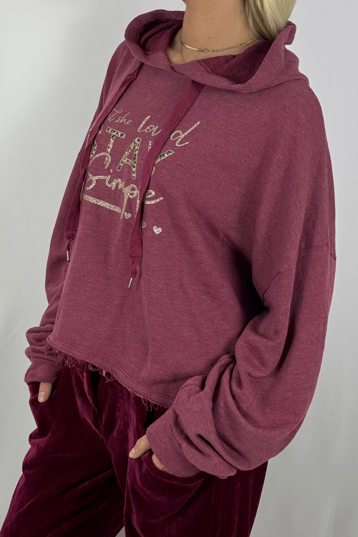 Damen Hoodie – Cropped mit Statement-Print-Bordeaux
