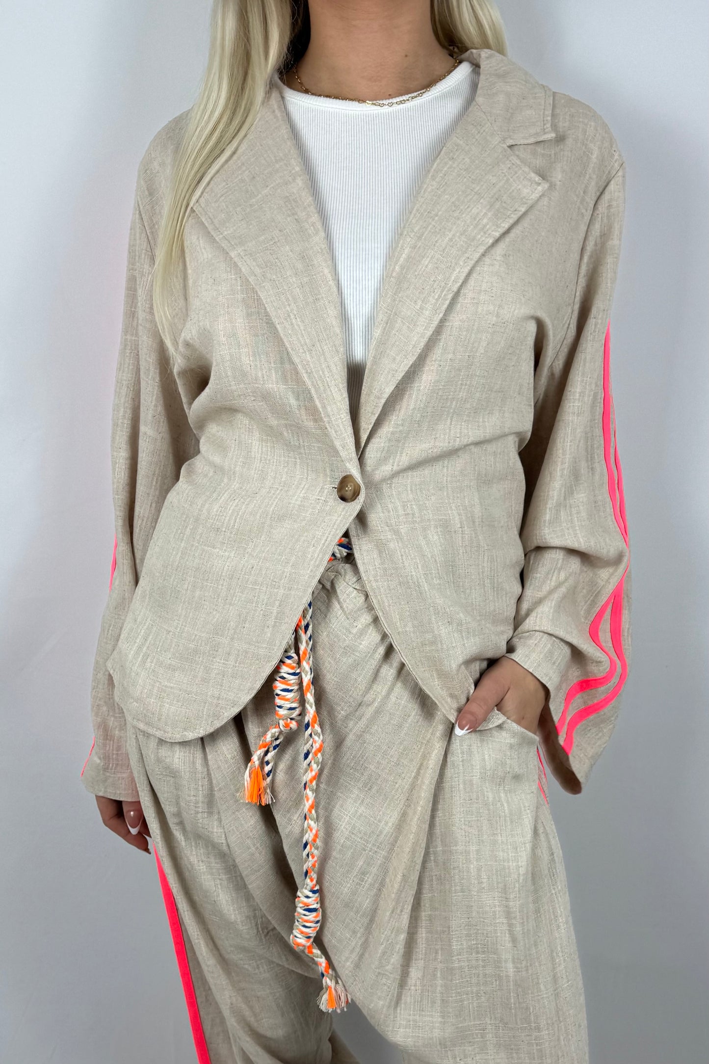 Leinen Blazer mit Streifen Detail-Pink