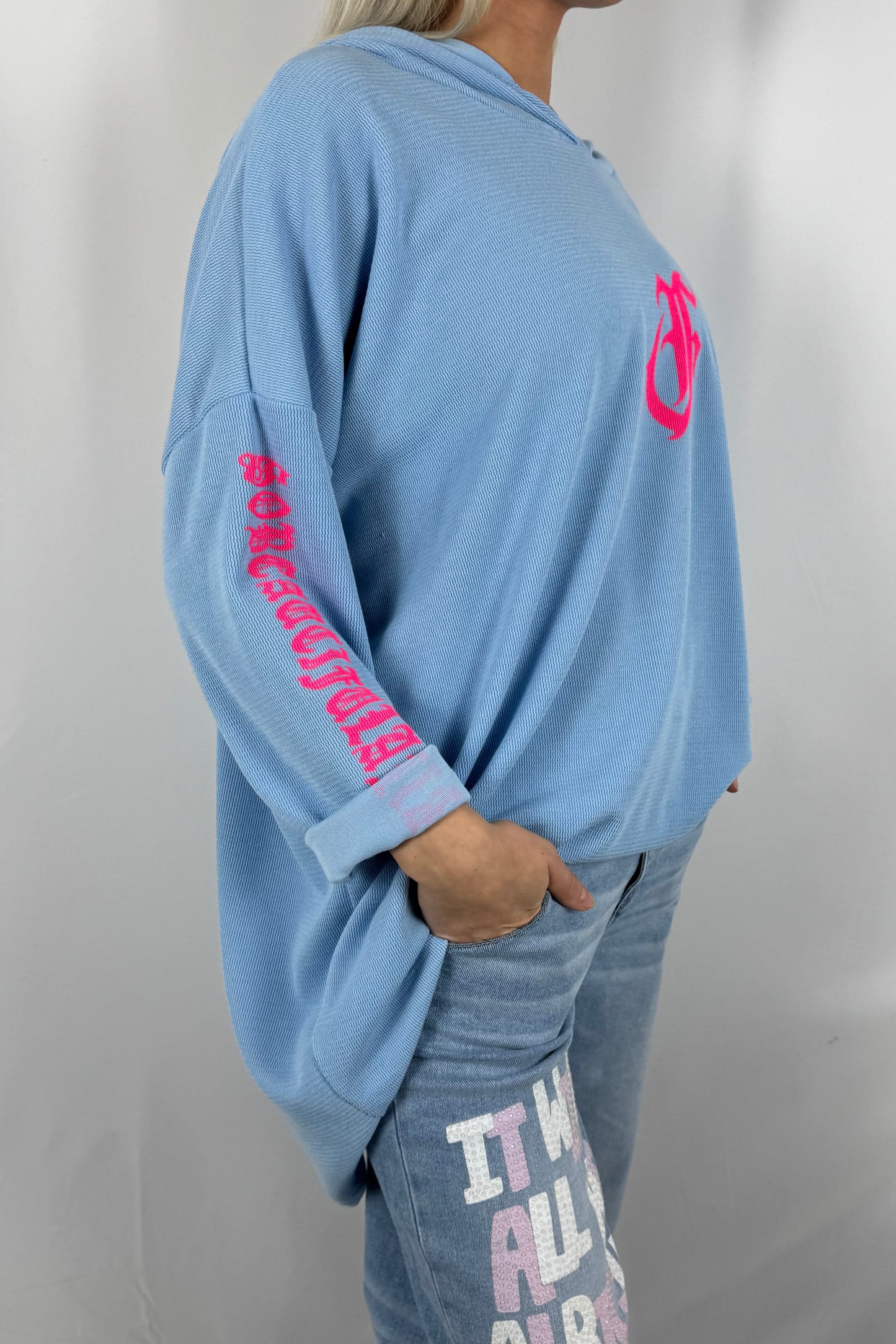 Damen Hoodie mit Frontprint und Schriftzug an den Ärmeln-Hellblau