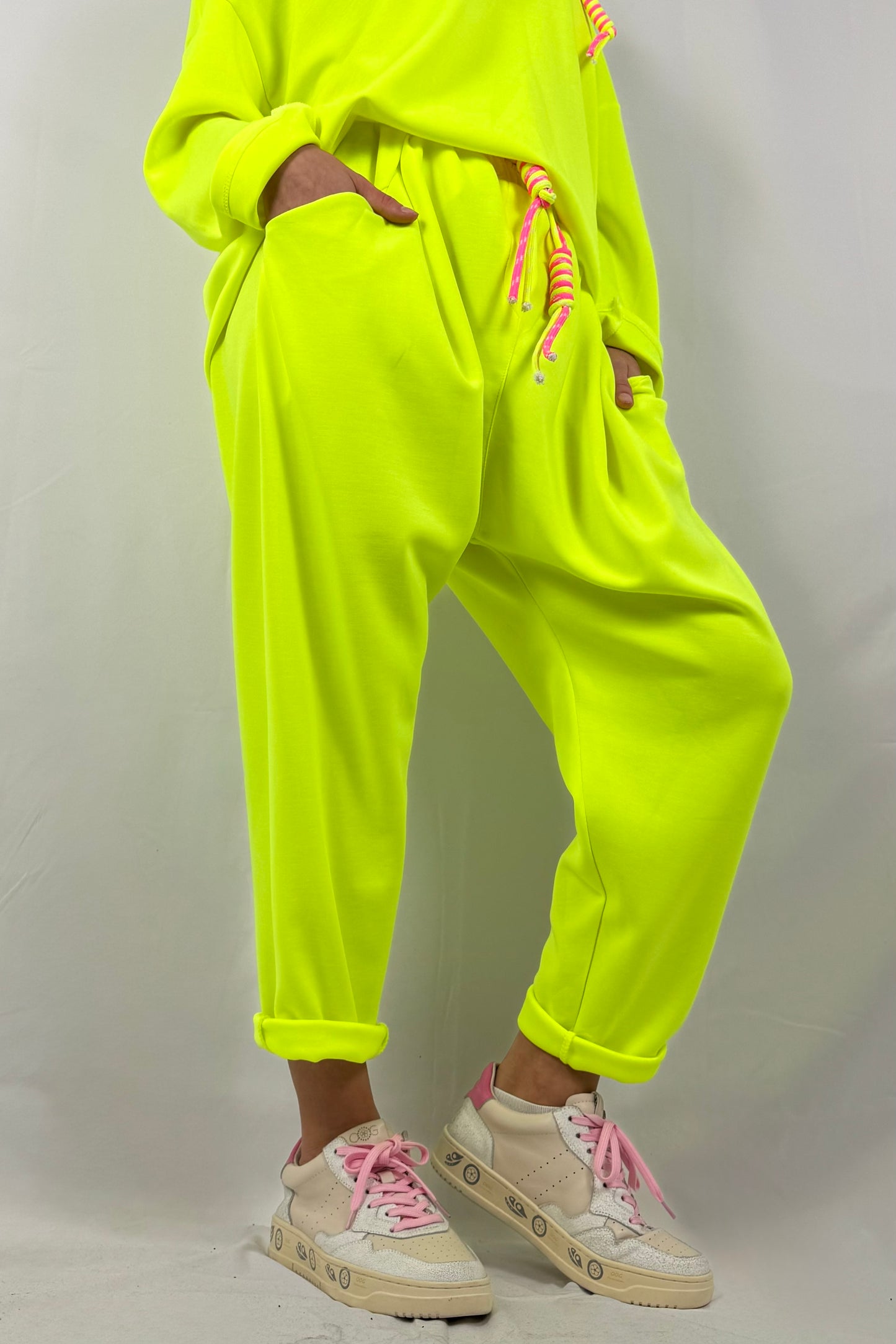 Lässige Jogpants mit Kordel-Detail –Neon Gelb