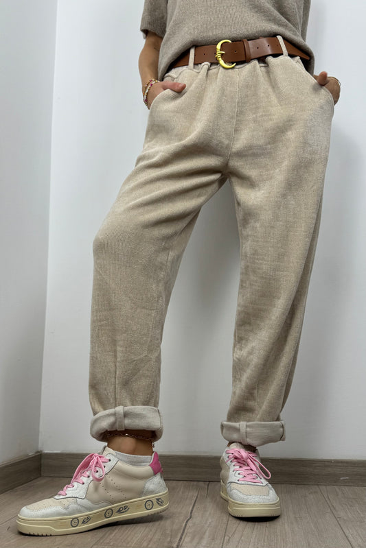 Cordhose mit Gürtel –Beige