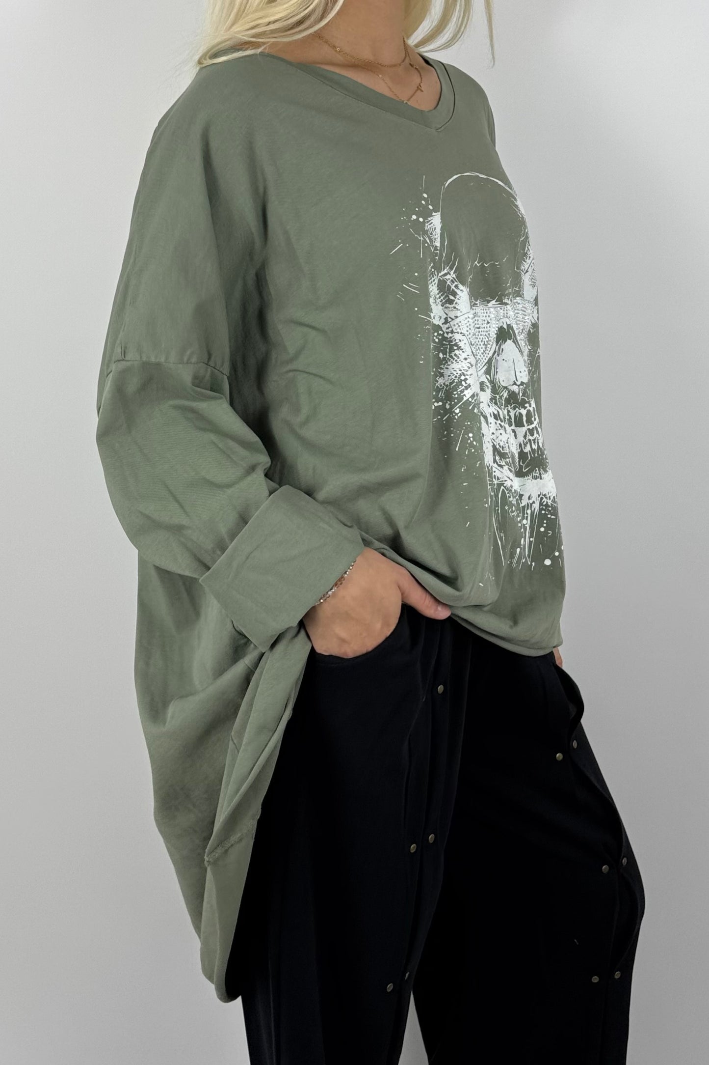 Oversize Damen Shirt mit Totenkopf-Print-Khaki