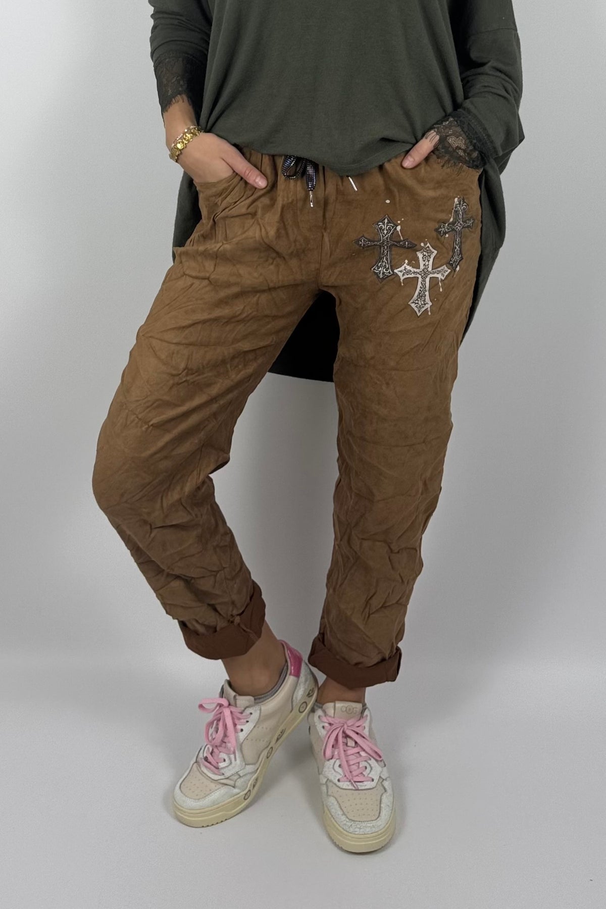 Damen Hose mit Kreuz-Details –Kamel