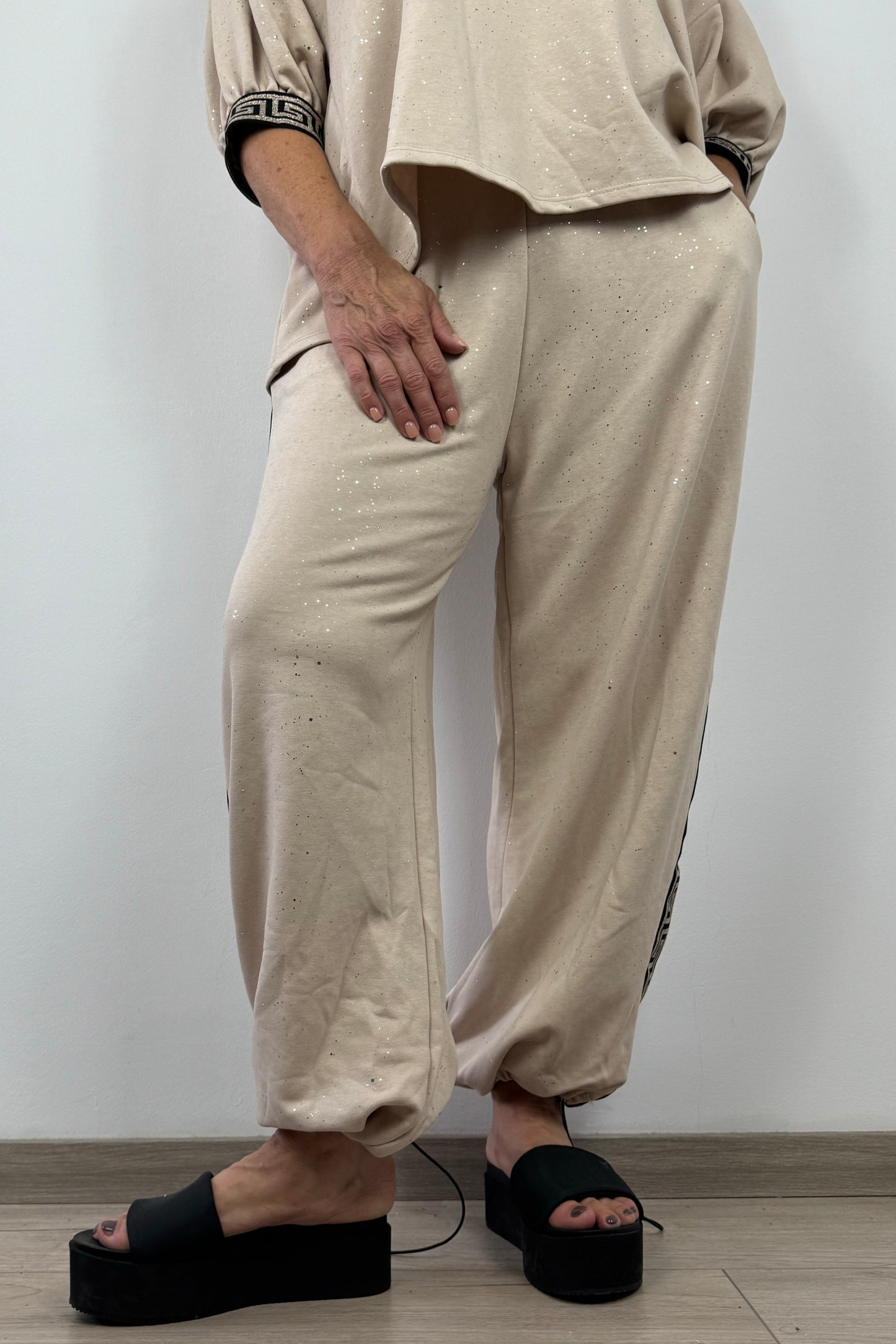 Glitzer-Jogpants für Damen – Seitenstreifen & Stretchbund