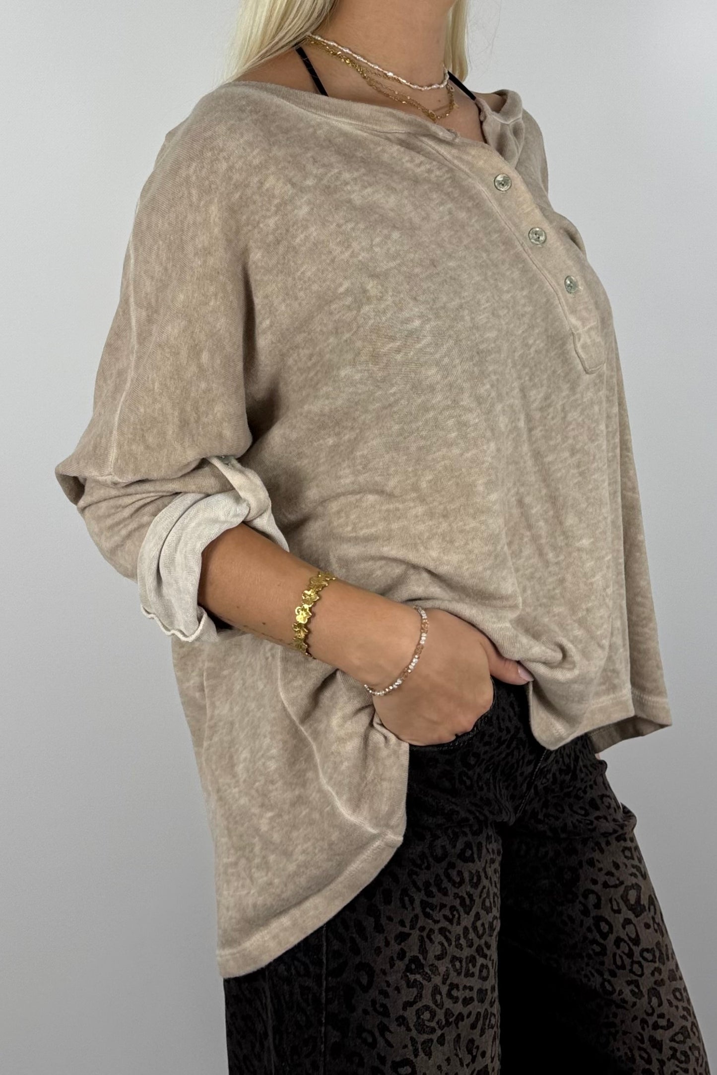 Oversize Shirt mit Knopfleiste-Beige
