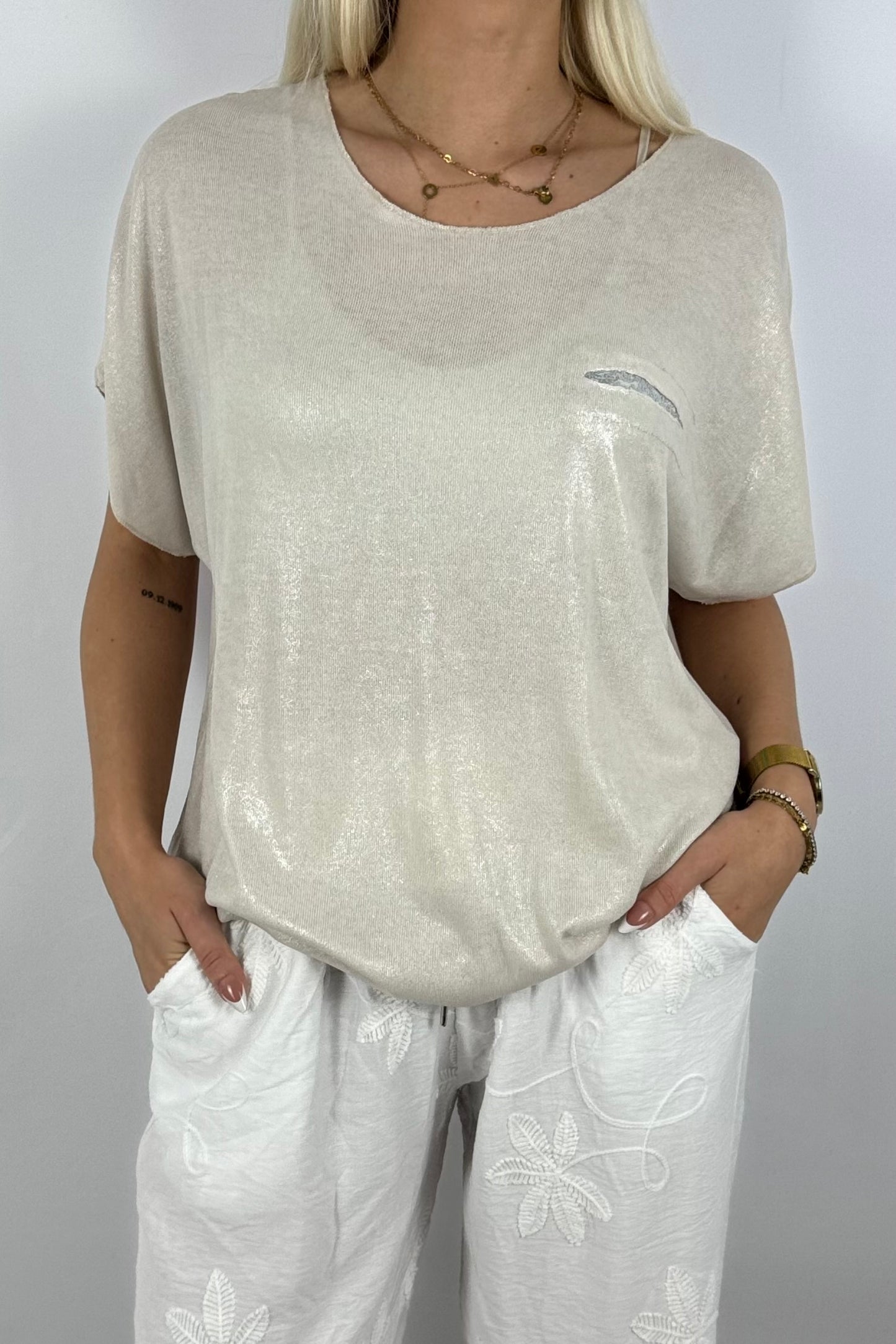 Glitzer-Shirt mit Pailletten-Detail – elegant & bequem-Beige