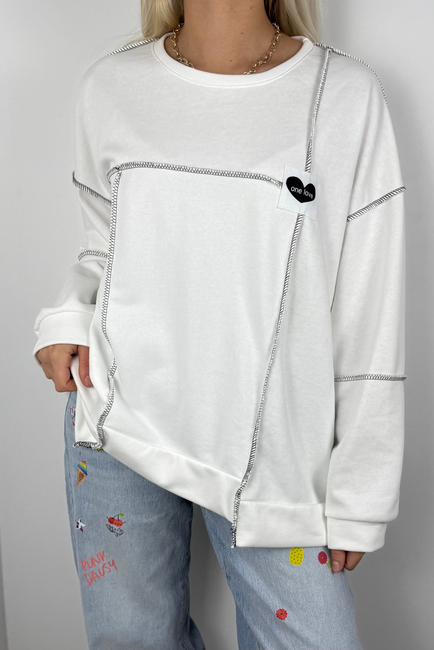 Oversize Sweatshirt „One Love“ – Weiß