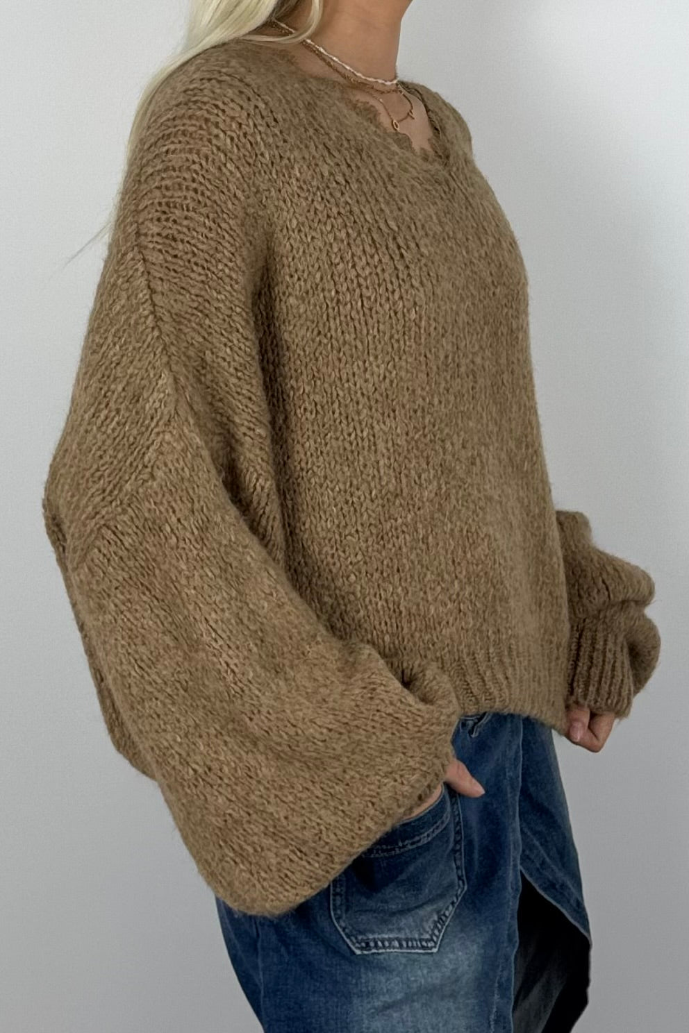 Damen Oversize Strickpullover mit V-Ausschnitt –Kamel