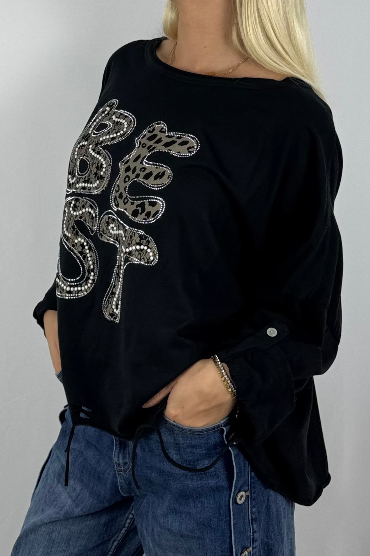 Oversize-Shirt „BEST“ mit Leo-Print und Strass-Details-Schwarz