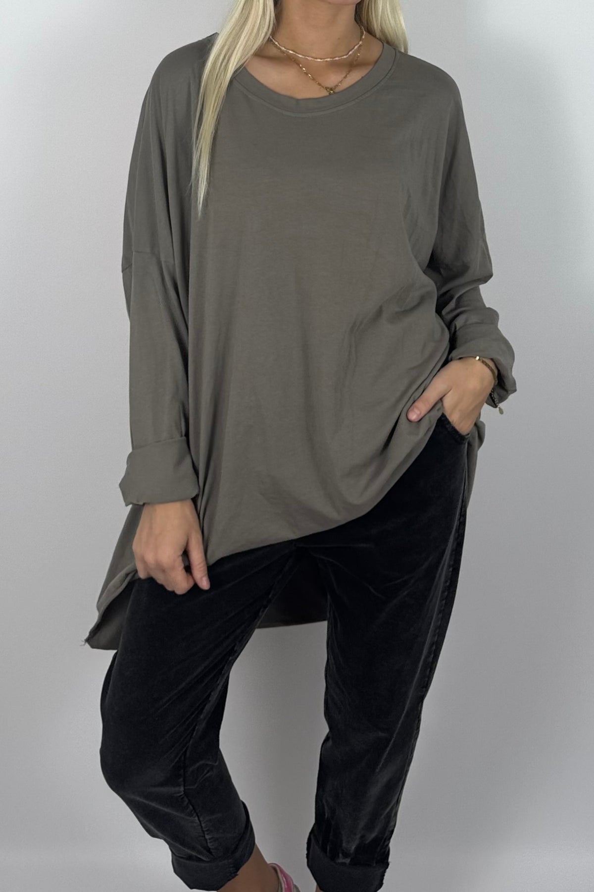 Damen Oversize Shirt mit STYLE-Print – Mud