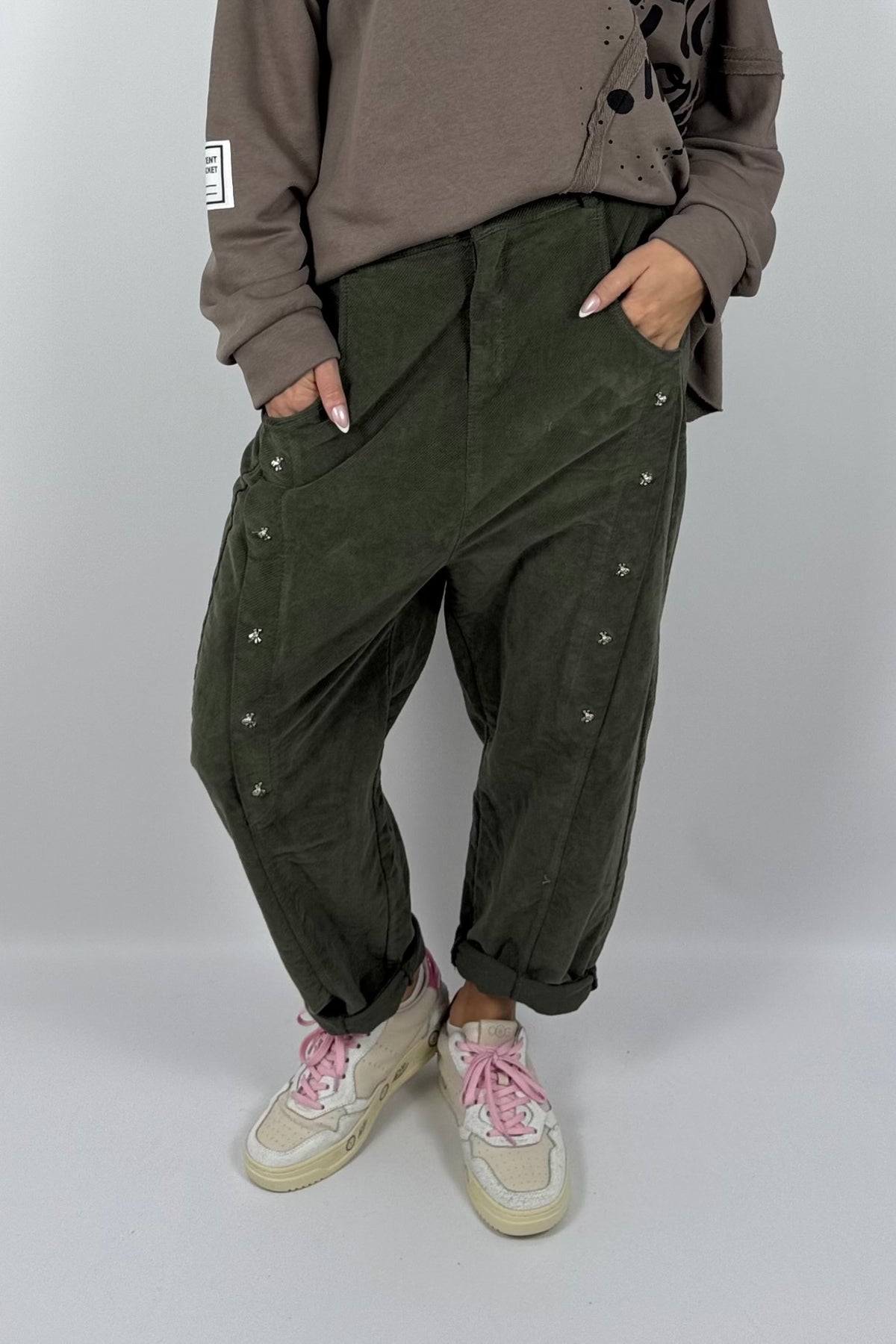 Damen Hose mit Schmuckdetails – Khaki