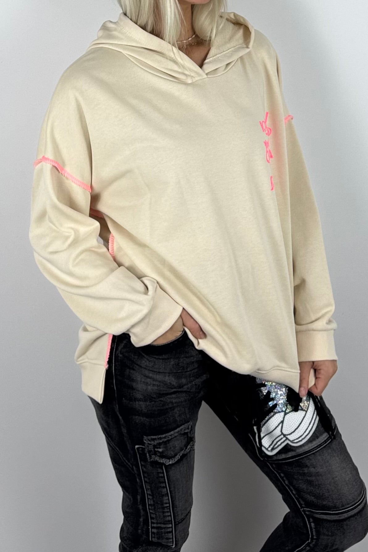 Damen-Hoodie mit Schriftprint und Ziernähten-Beige