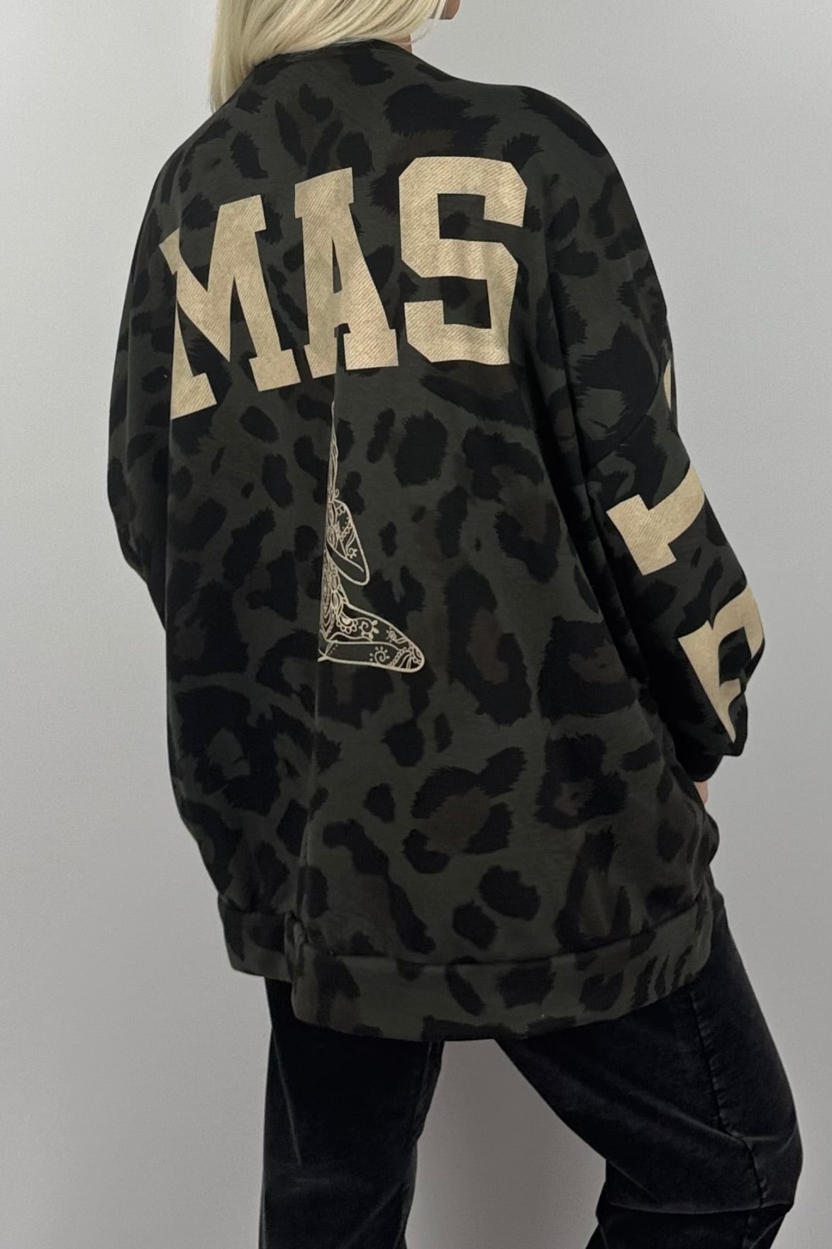 Leo Oversize Sweatshirt „Namaste“-Khaki