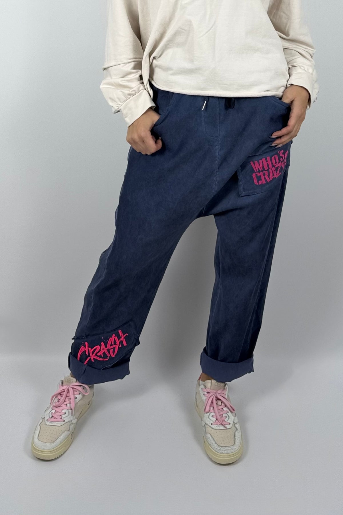 Damen Baggy-Hose mit Statement-Print-Navy