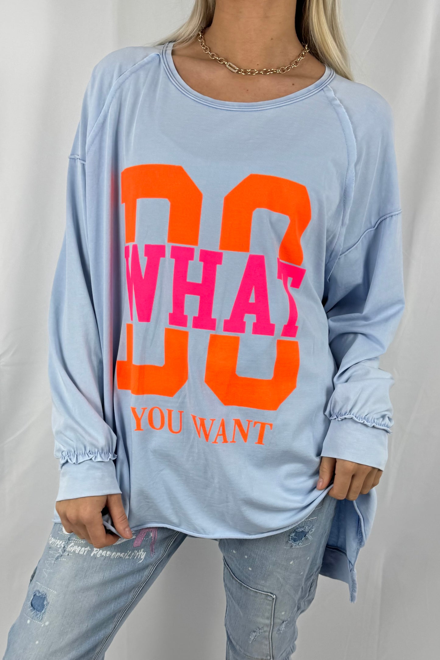 Shirt mit „DO WHAT YOU WANT“ Statement-Print-Hell Blau