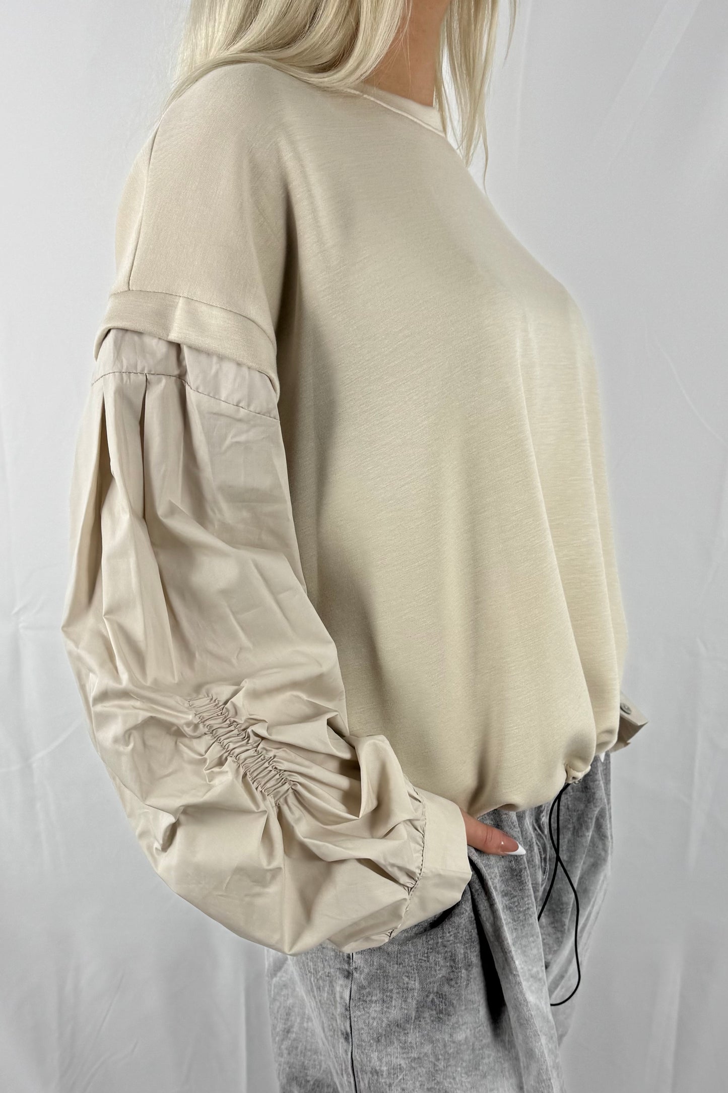 Oversize Sweatshirt mit Volumenärmeln & Tunnelzug –Beige