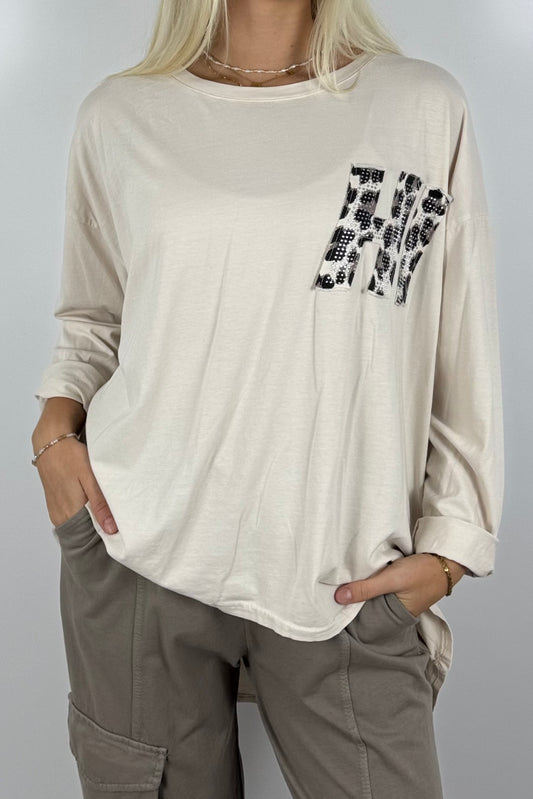 Oversize Longshirt mit Leo-Detail –Beige