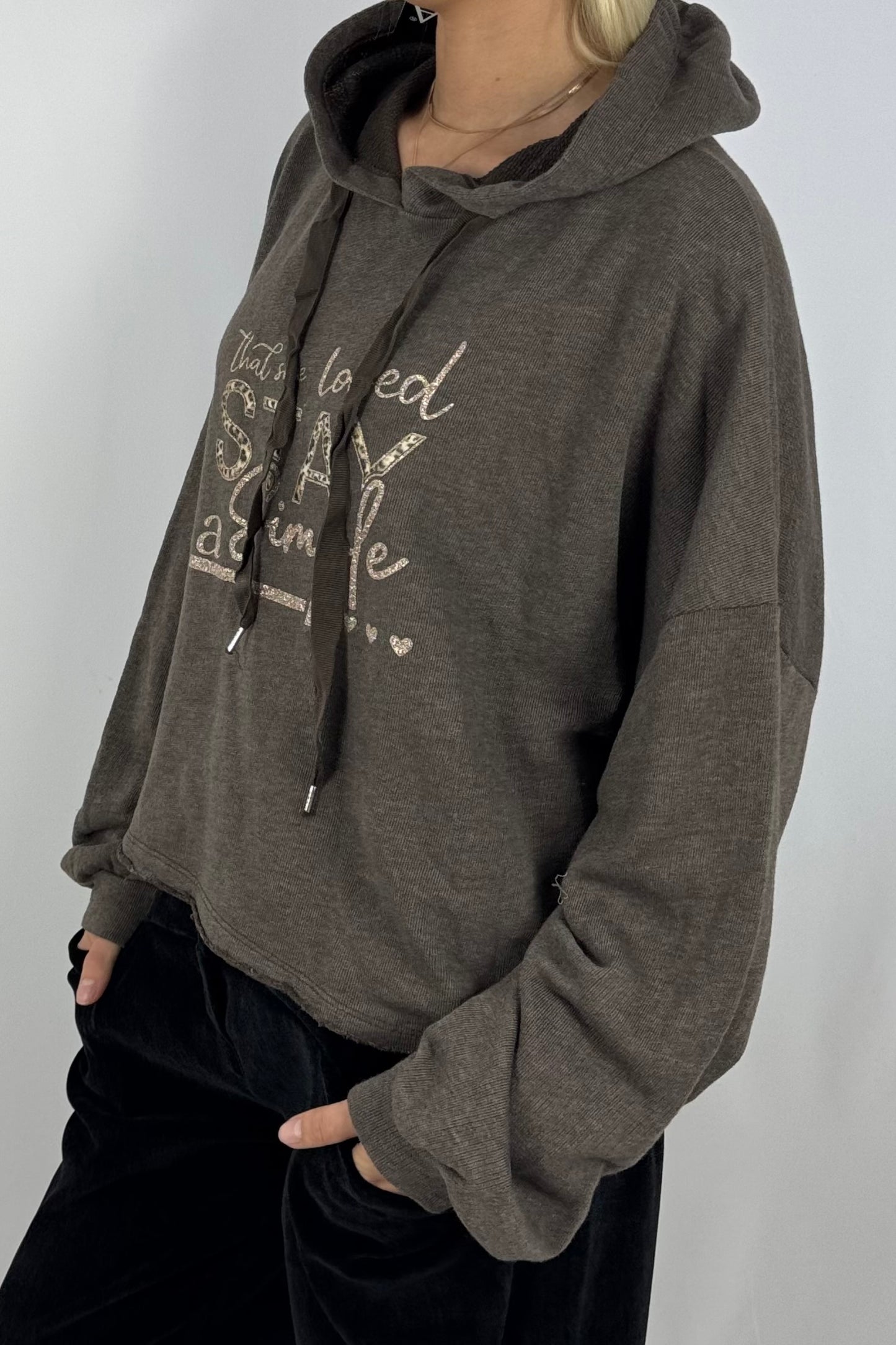Damen Hoodie – Cropped mit Statement-Print-Schoko