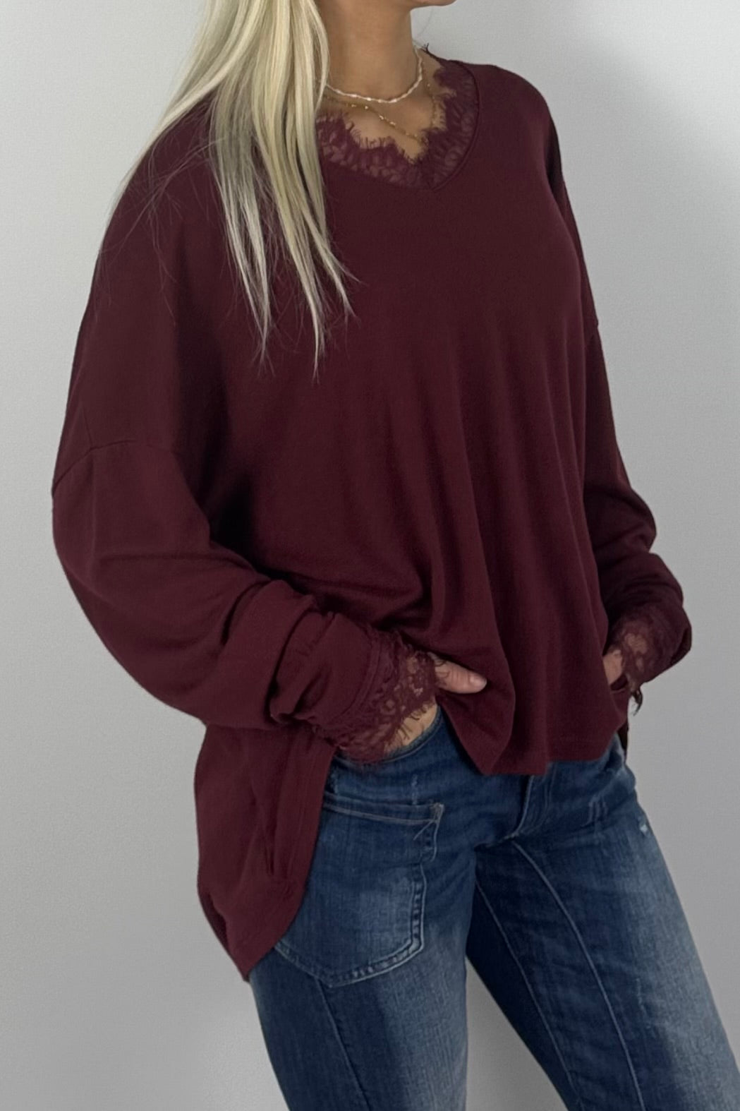 Damen Oversize Shirt mit Spitzen-Details –Bordeaux