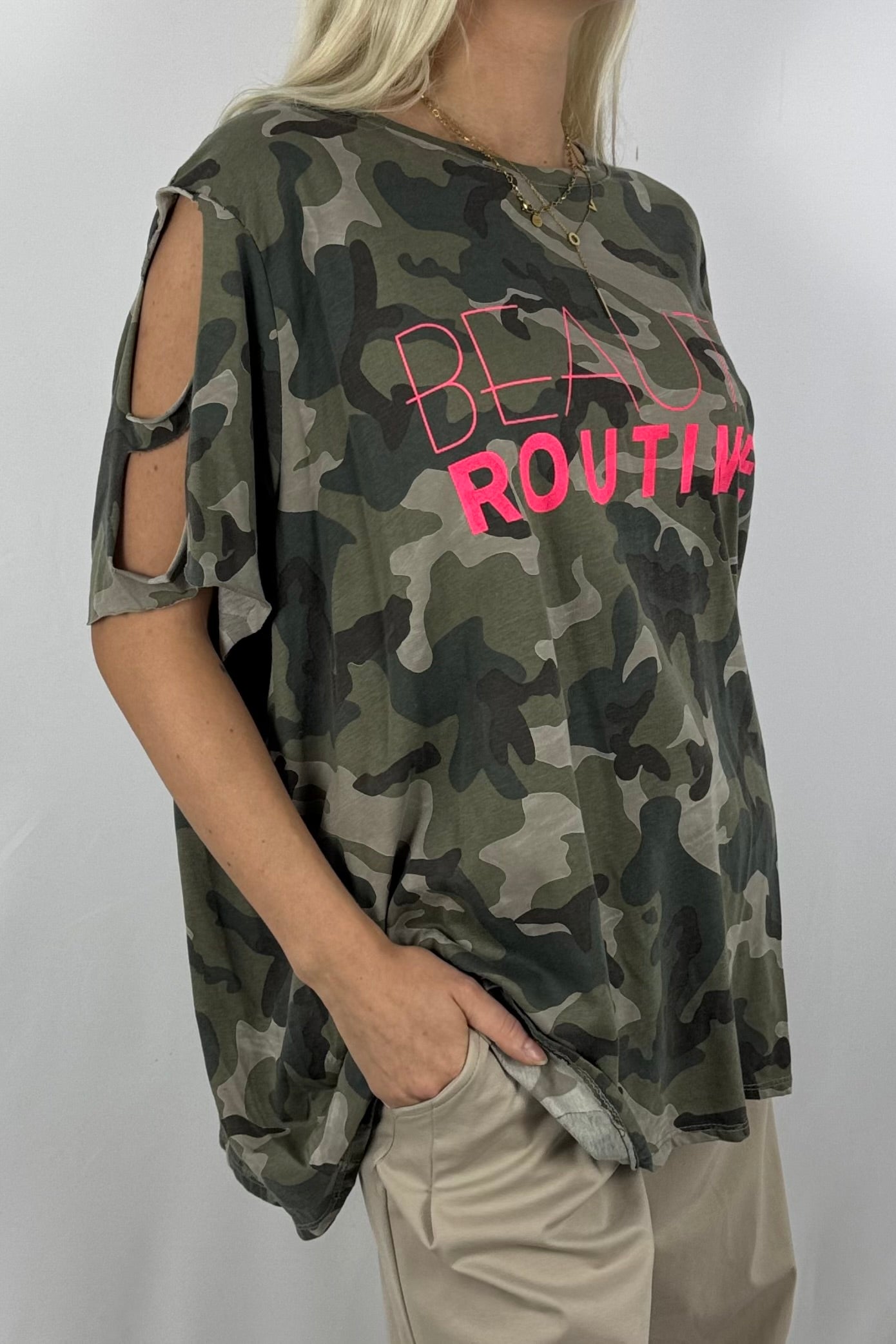 Beauty Routine Shirt – Camouflage -Mud