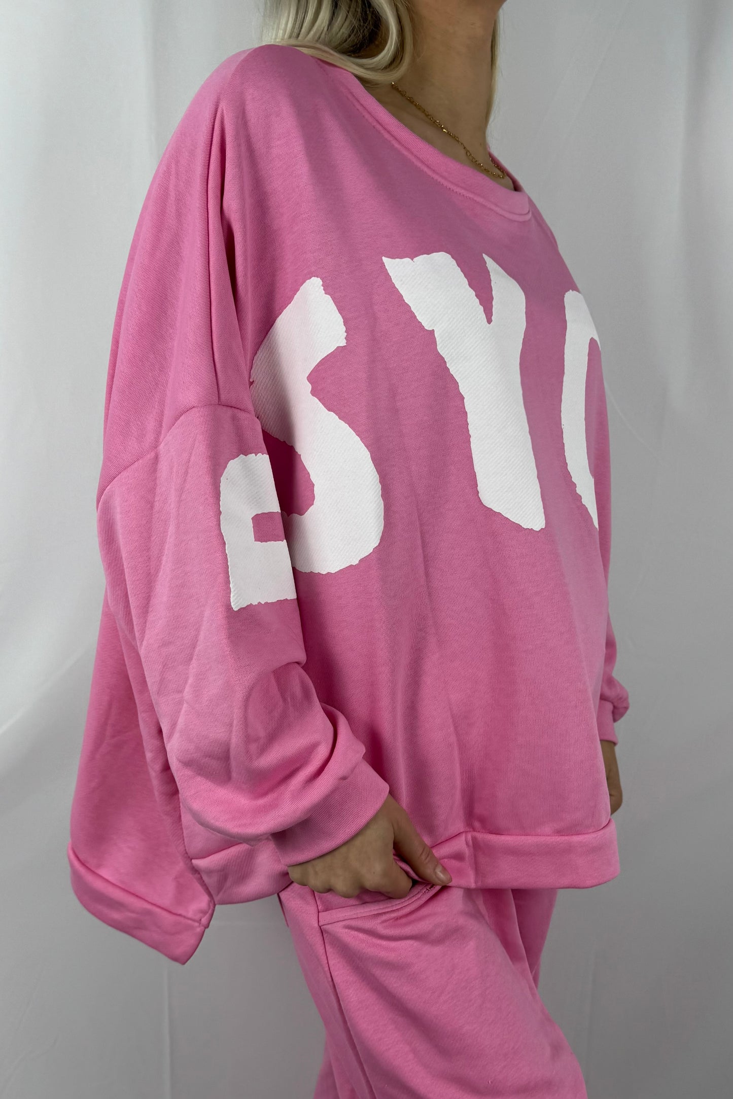 Oversize Sweatshirt mit Schriftzug „PSYCHO“-Rosa