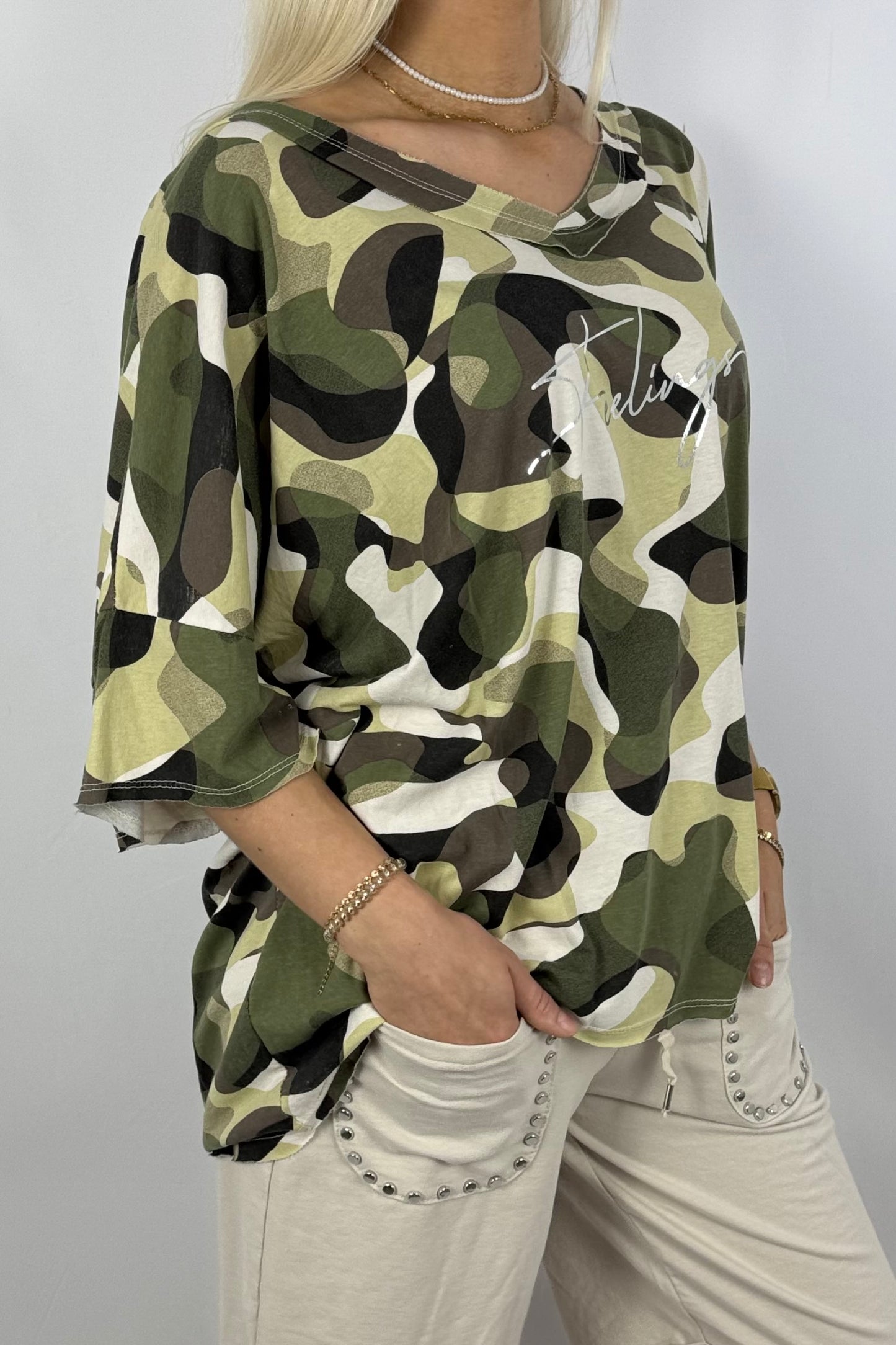 Oversize-Shirt im Camouflage-Look-Beige