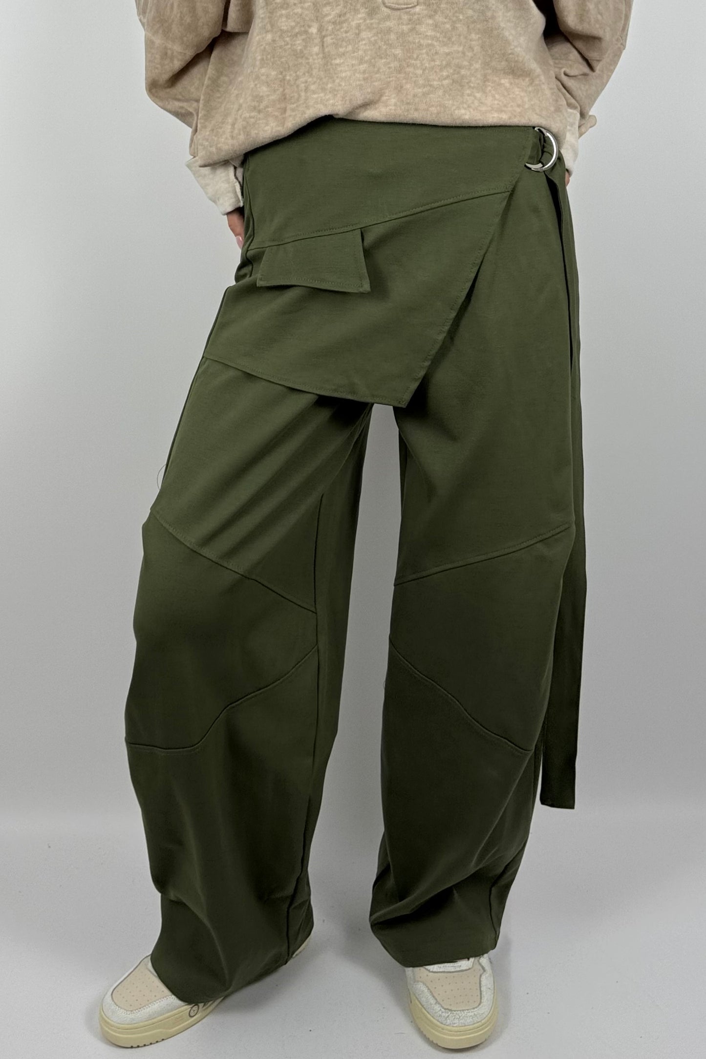 Lässige Hose mit Wickel-Detail & Schnalle-Khaki