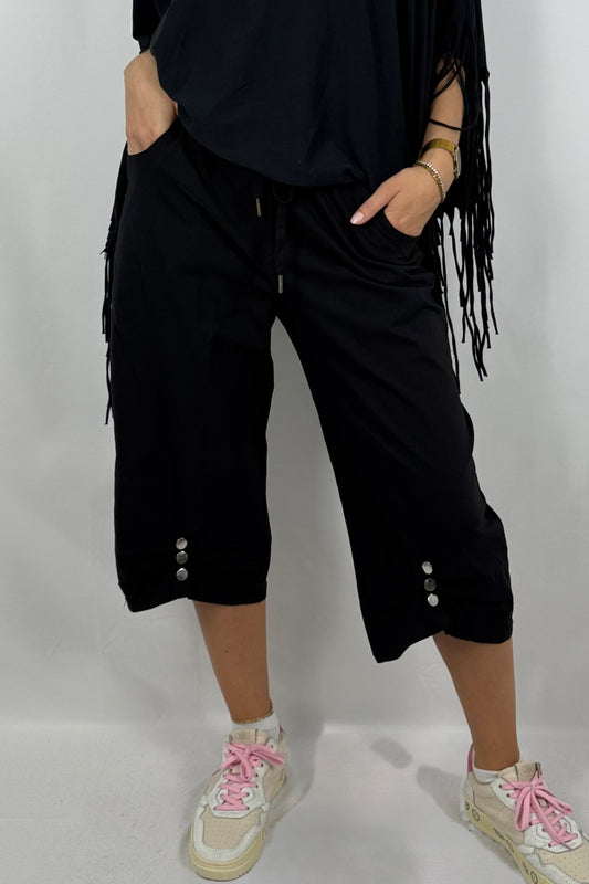 7/8-Hose mit Knopfdetail & Paperbag-Bund-Schwarz