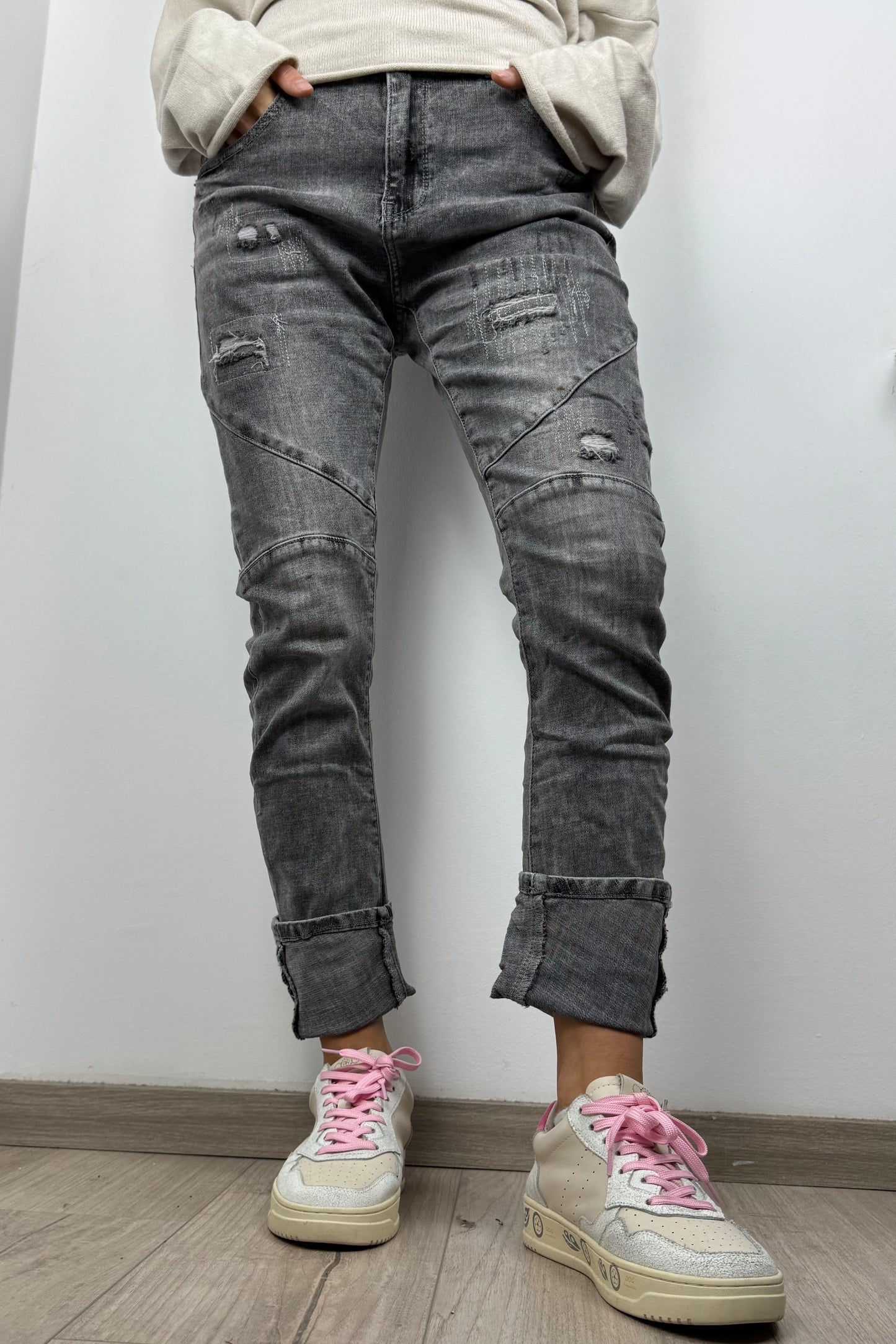 Damen Jeans mit Used-Look und Biker-Details
