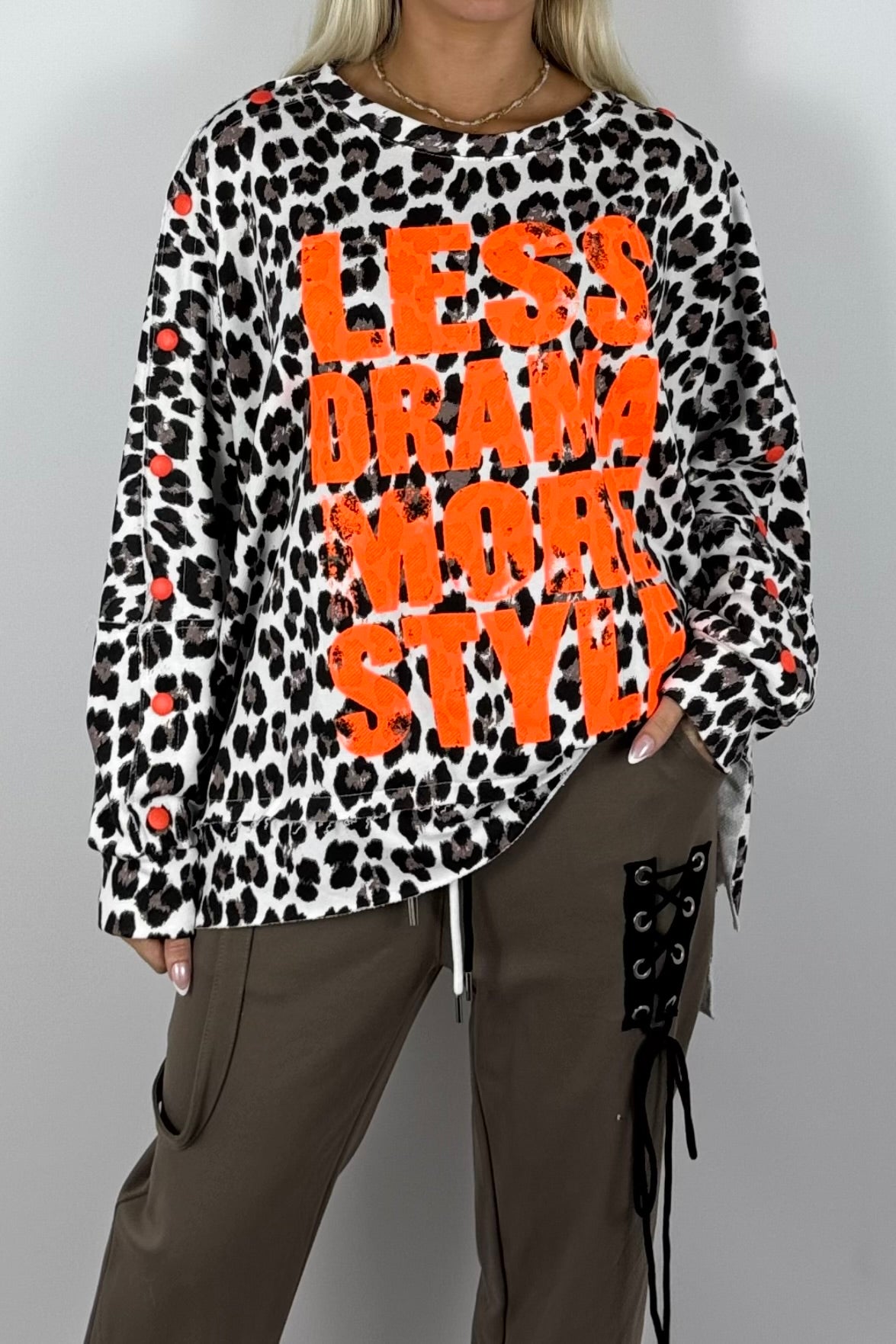 Damen Oversize Sweatshirt mit Leo-Print – Weiß