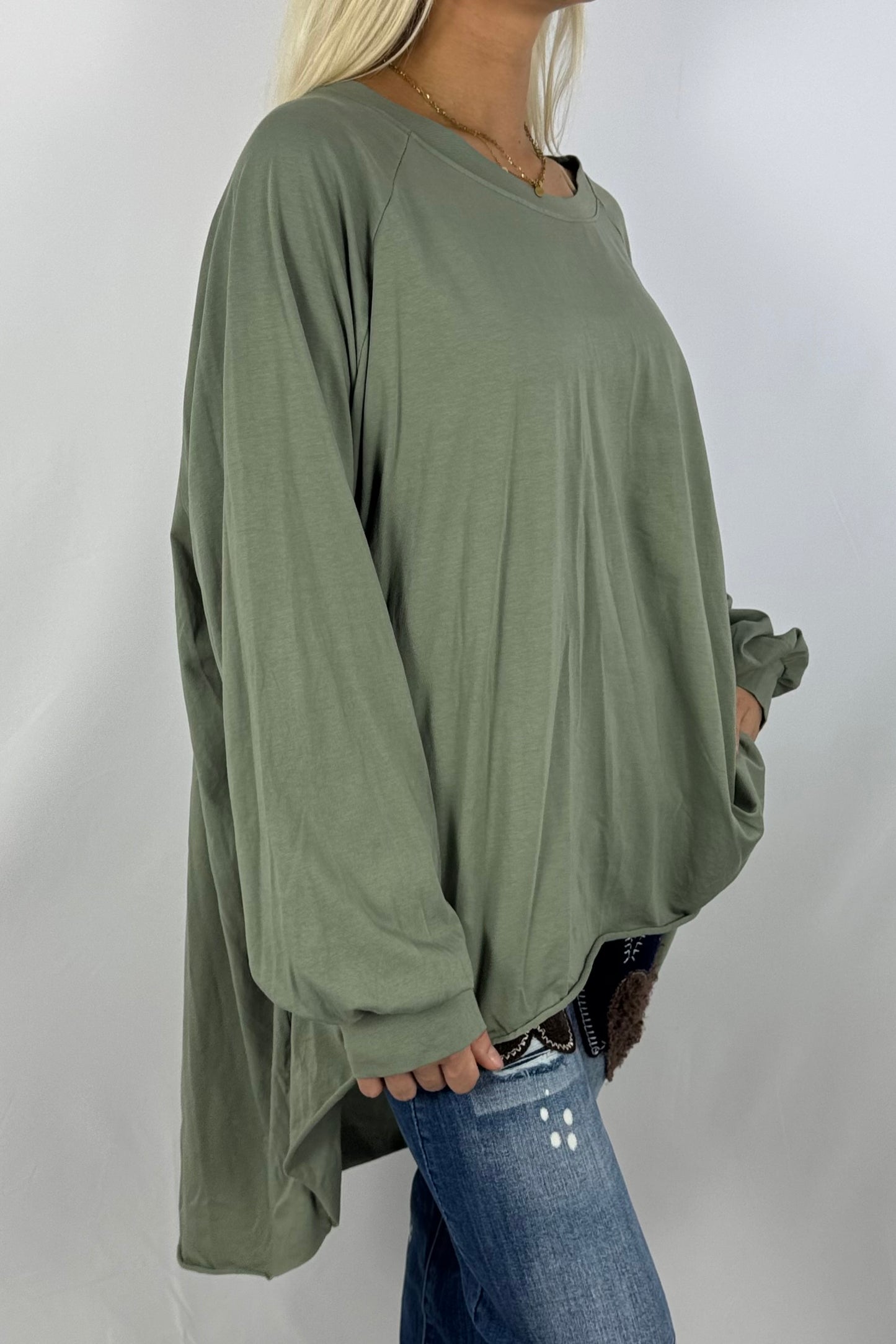 Oversize Longshirt „Wild at Heart“-Khaki