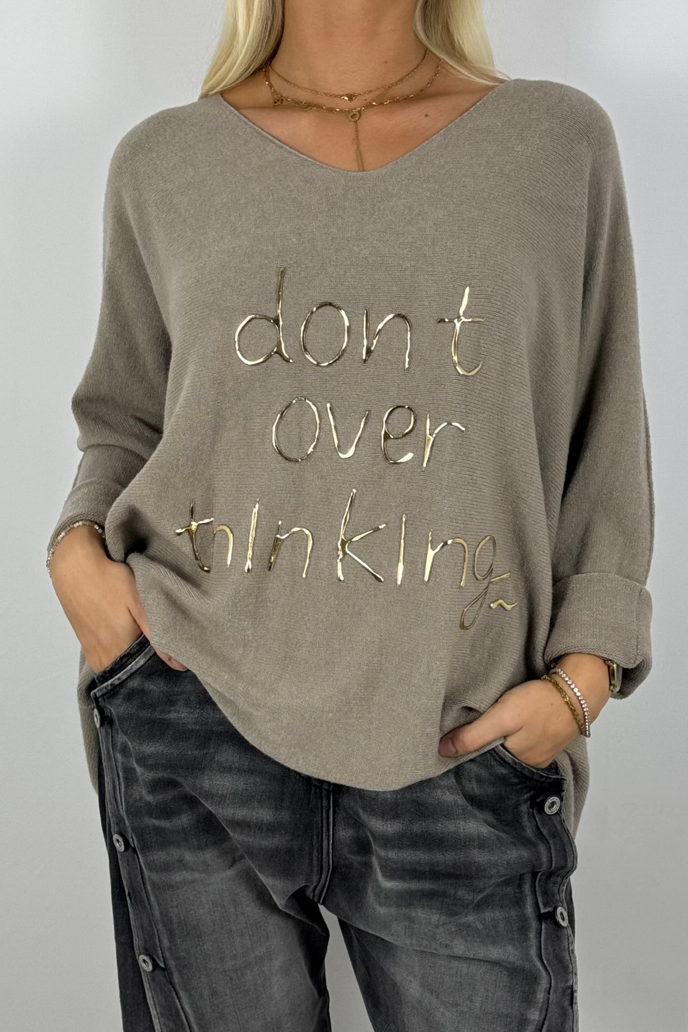 Damen Feinstrick-Pullover „Don’t Over Thinking“ – Mud