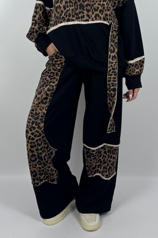 Damen Wide-Leg Hose mit Leo-Muster & Patchwork-Design – Schwarz