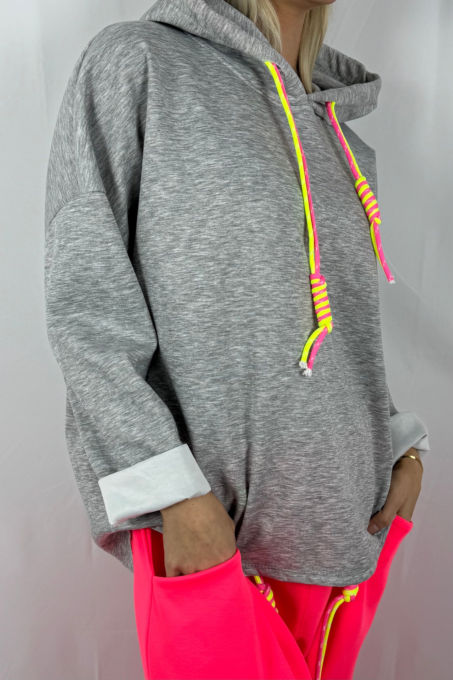 Oversize Hoodie mit Kordel-Detail –Grau
