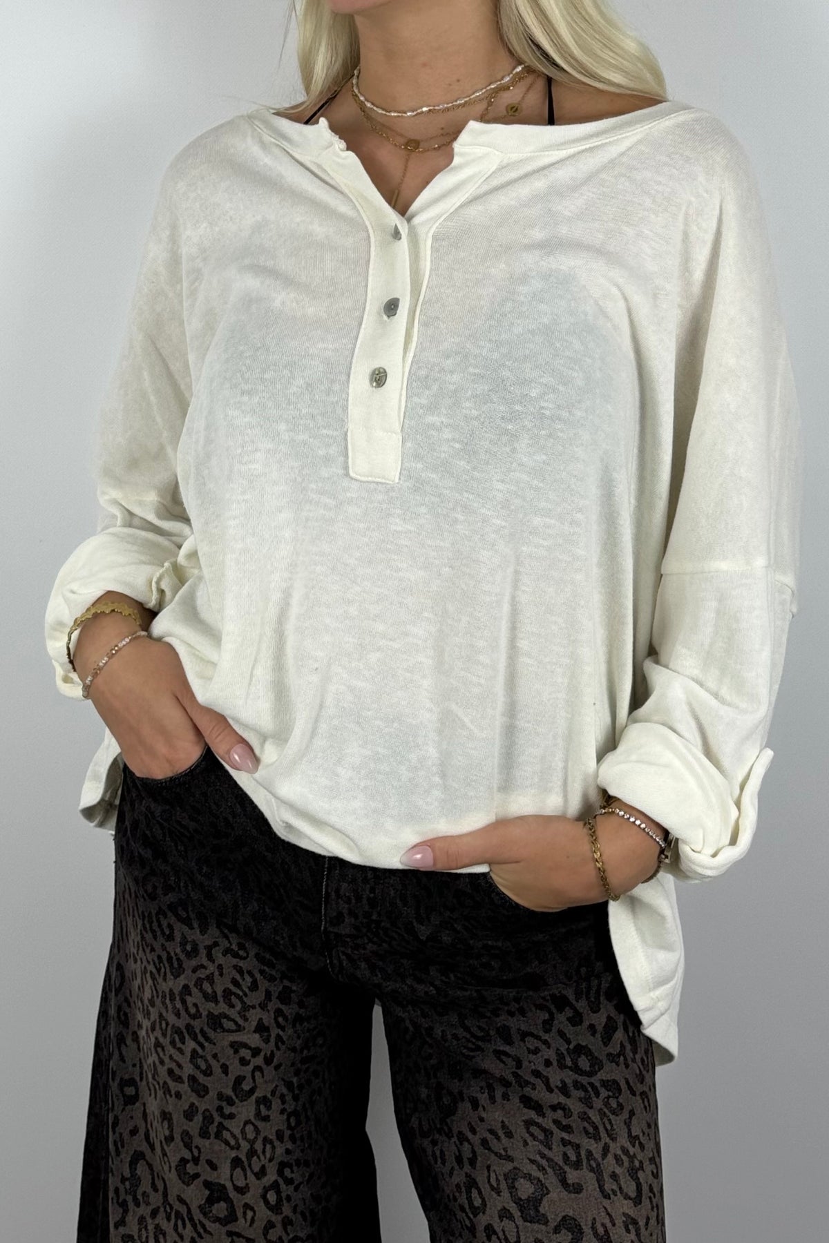 Oversize Shirt mit Knopfleiste-Weiß