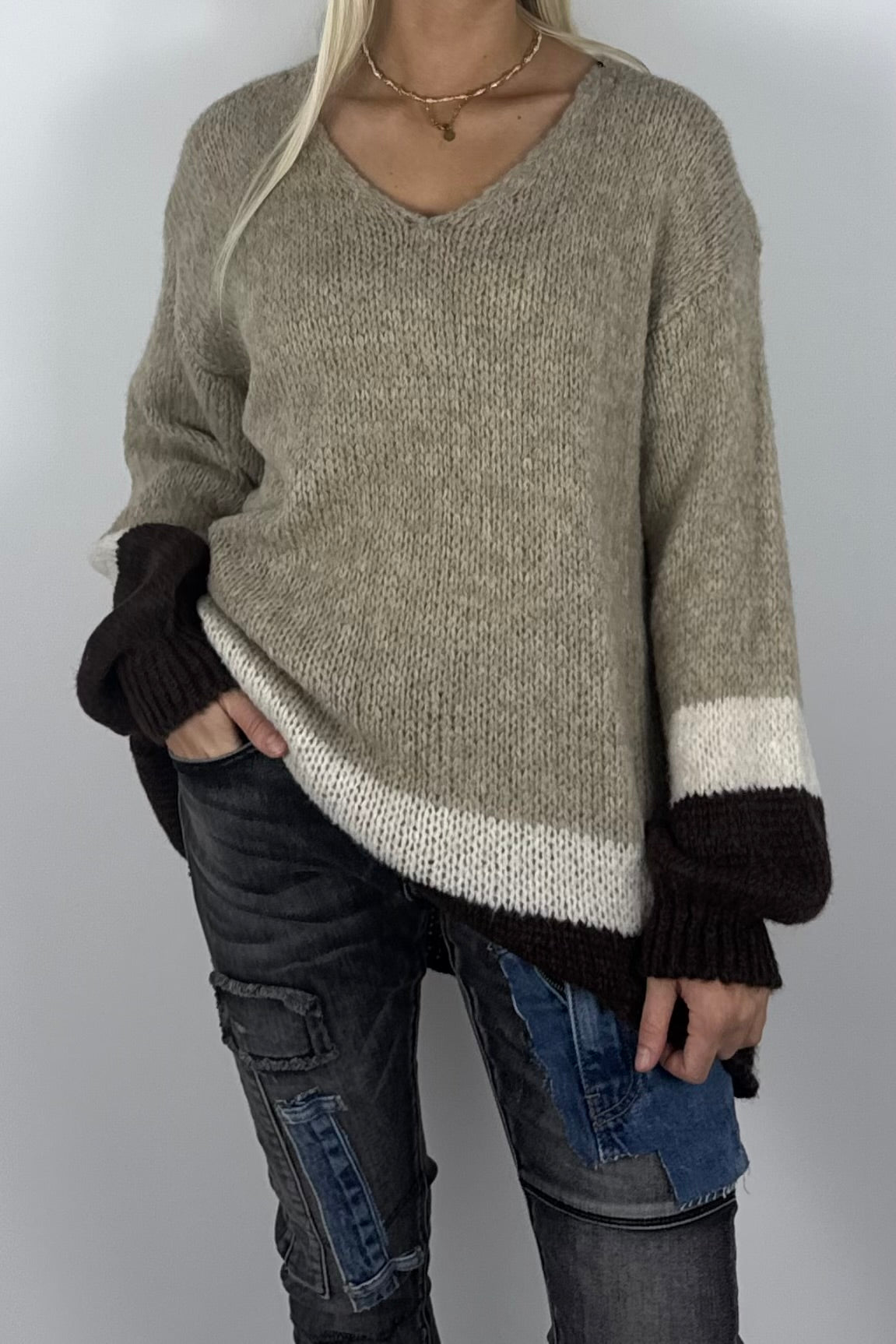 Damen Oversize Strickpullover mit V-Ausschnitt – Beige