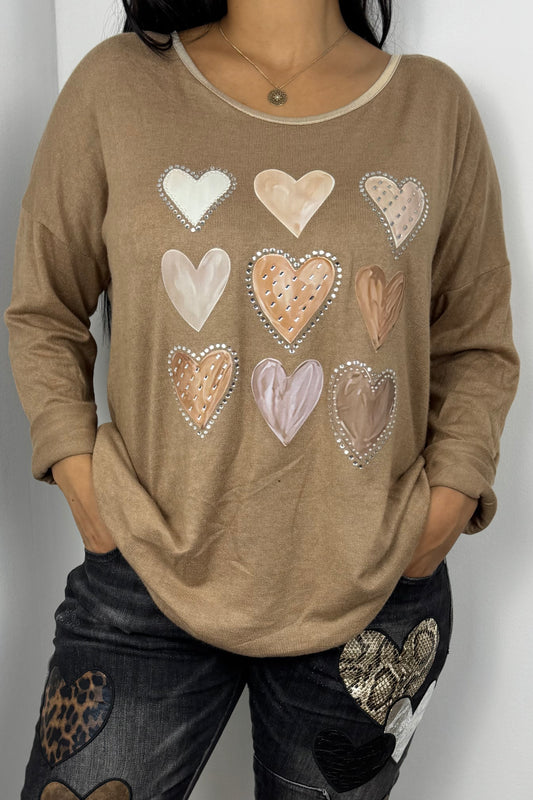 Shirt mit glitzernden Herzapplikationen – hochwertiger Viskosemix & bequeme Weite