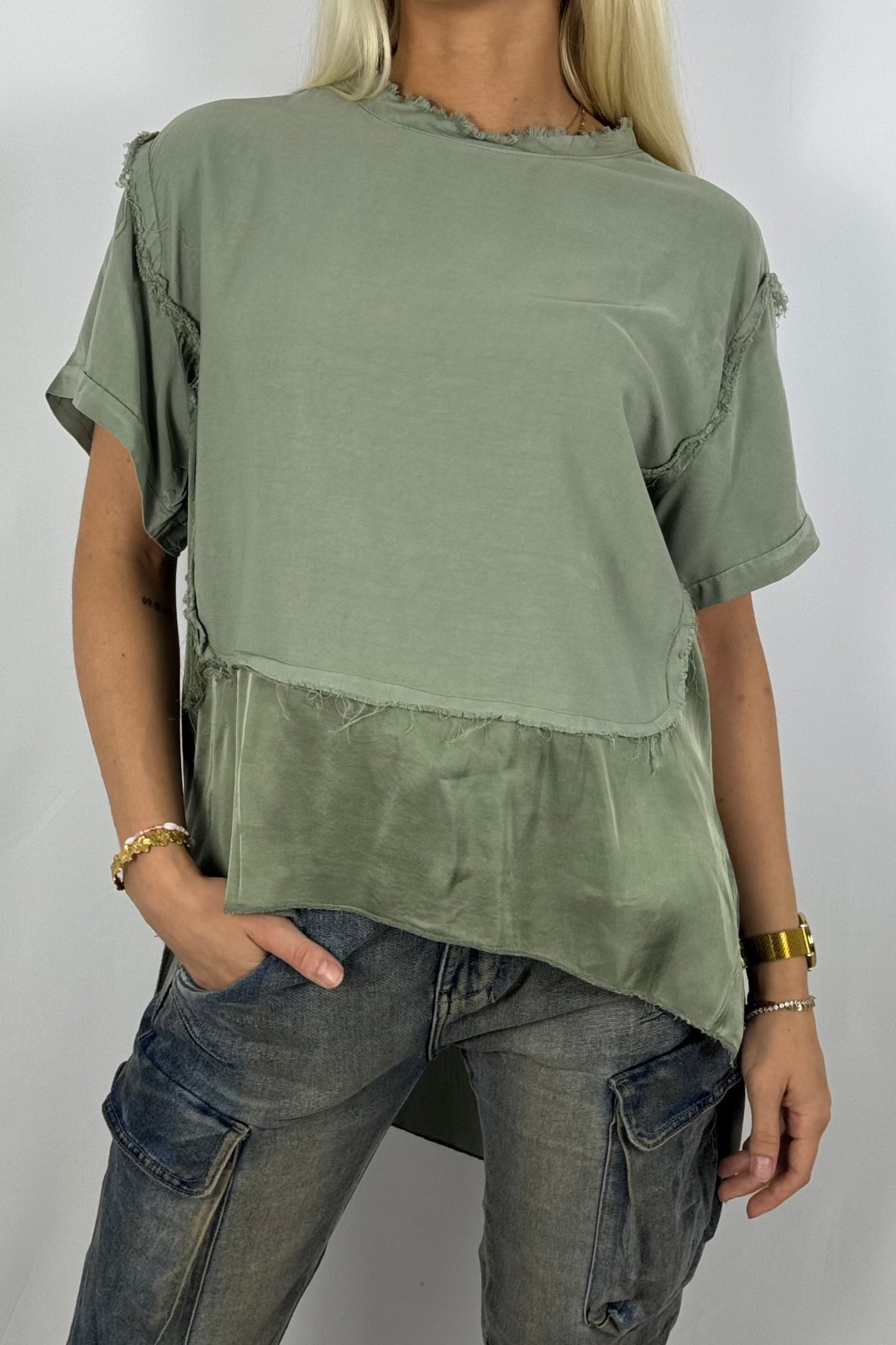 Damen Bluse mit Lagenlook –Khaki