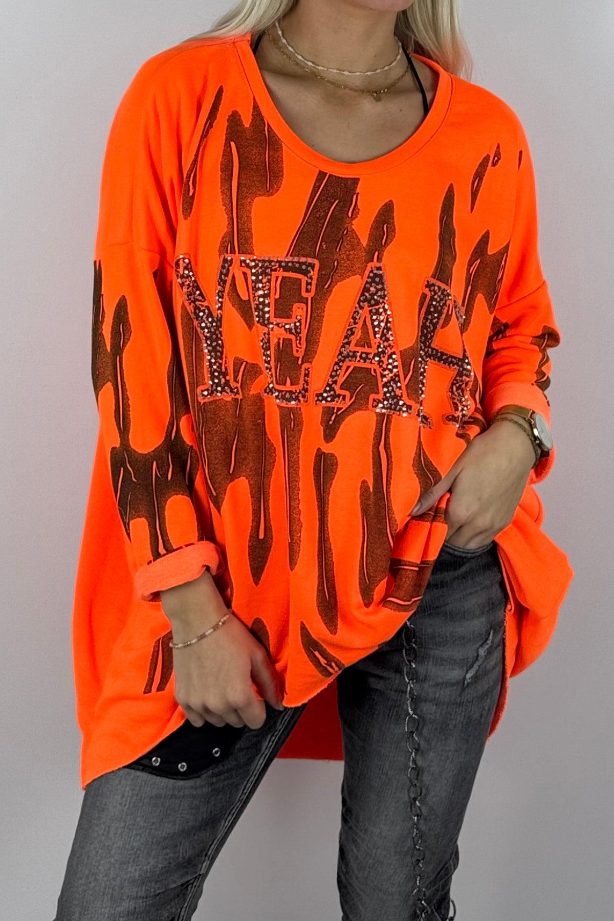 Damen-Sweatshirt mit „YEAH“-Schriftzug und Glitzersteinen-Neon Orange