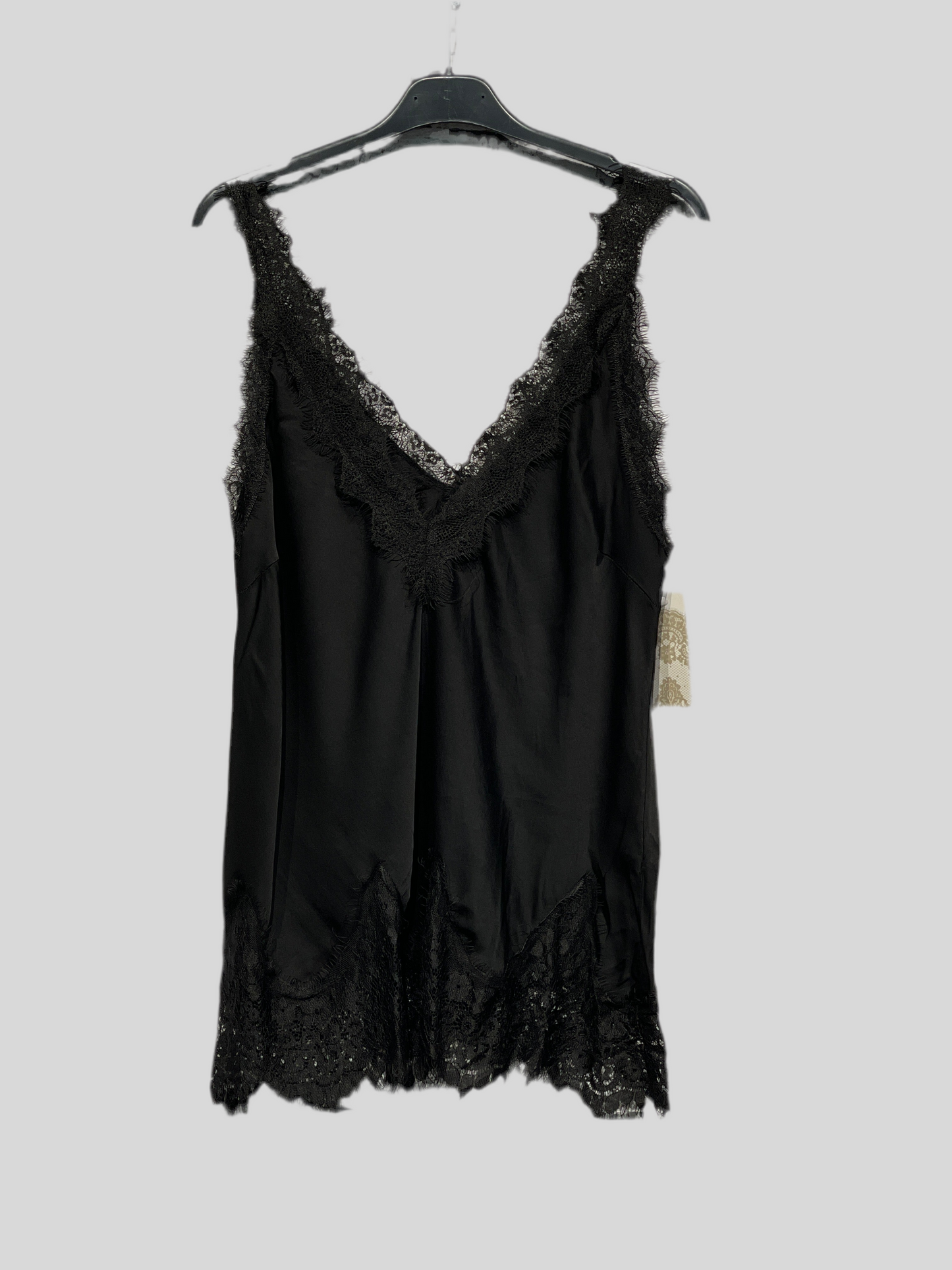 Elegantes Spitzen-Top aus Satin – Femininer Lingerie-Look für besondere Anlässe