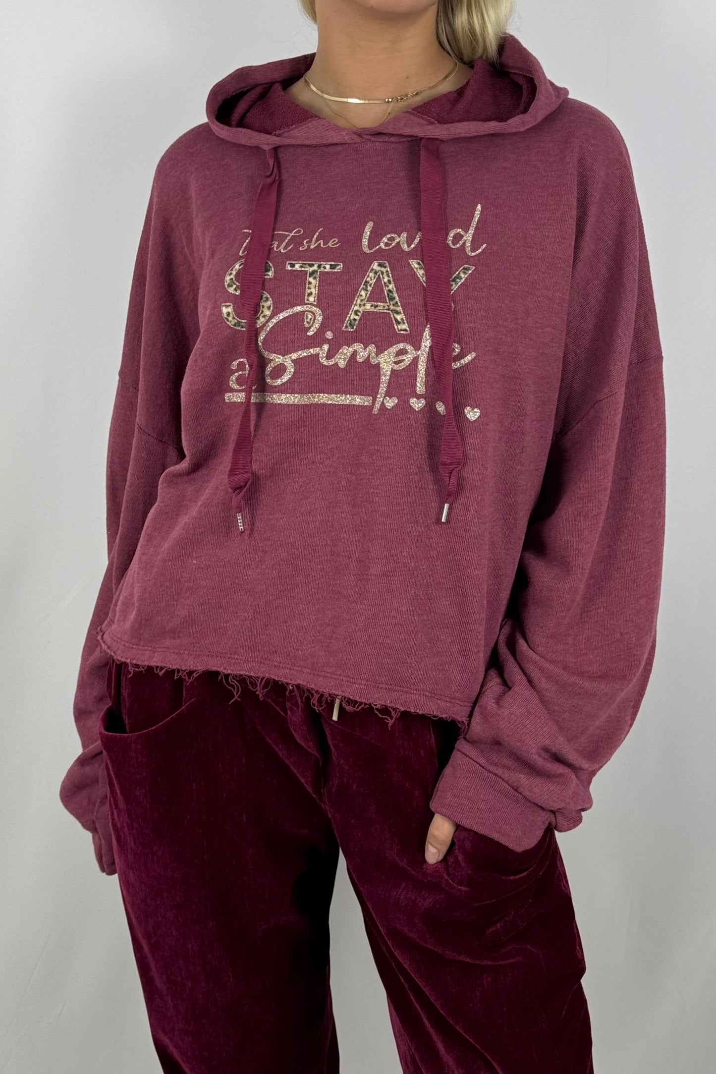 Damen Hoodie – Cropped mit Statement-Print-Bordeaux