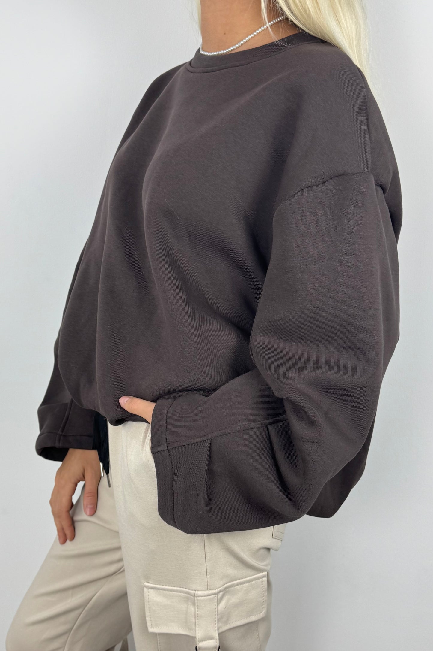 Damen Oversize Sweatshirt mit Rundhalsausschnitt –Choco
